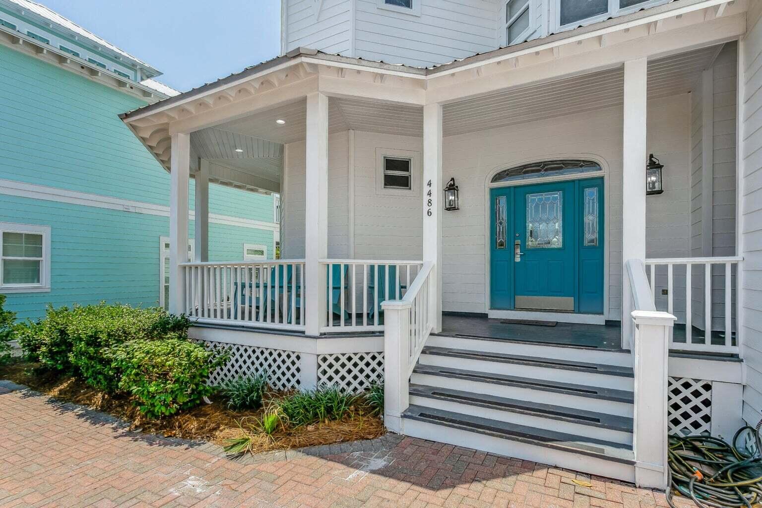 CRYSTAL BEACH - Residential