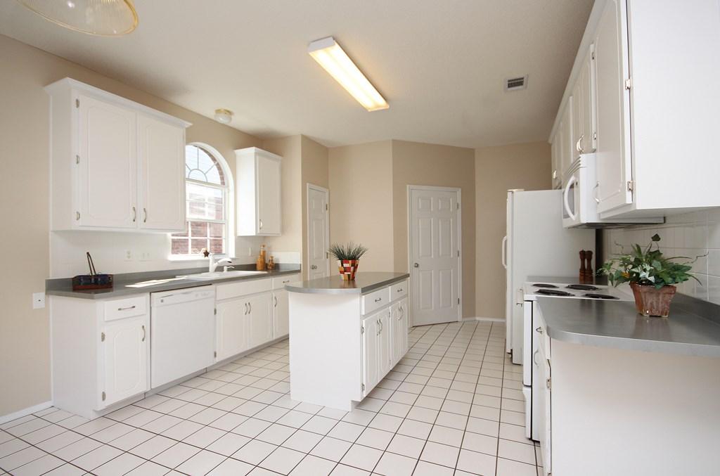 PARKWOOD COVE AT BLUEWATER BAY - Residential