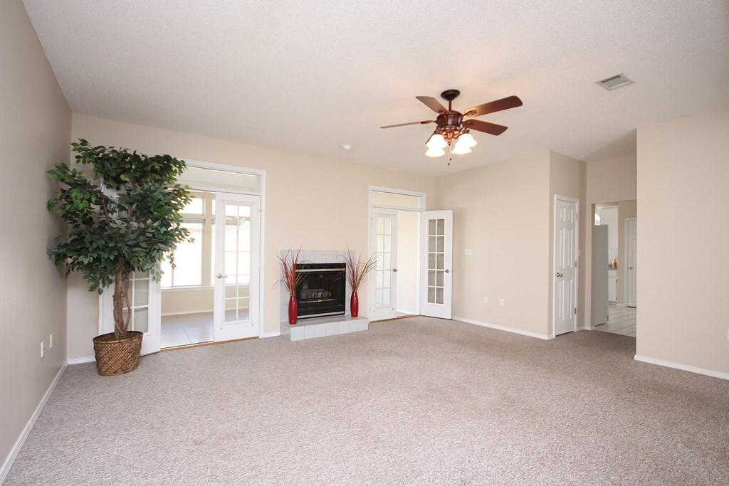 PARKWOOD COVE AT BLUEWATER BAY - Residential