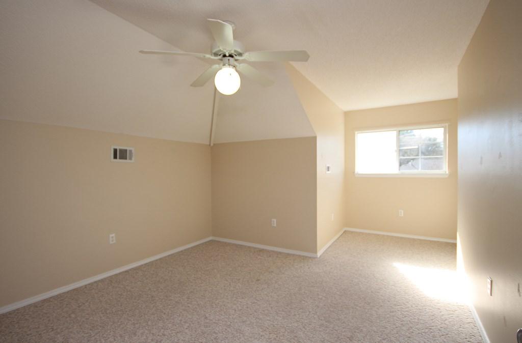 PARKWOOD COVE AT BLUEWATER BAY - Residential