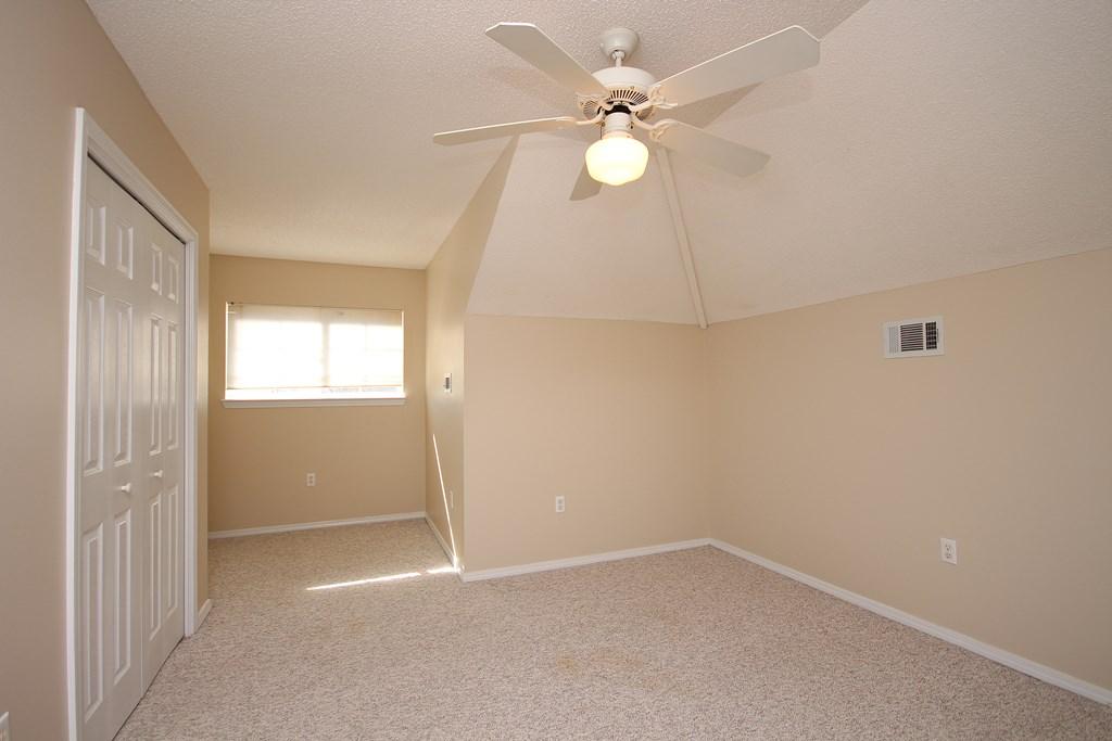 PARKWOOD COVE AT BLUEWATER BAY - Residential