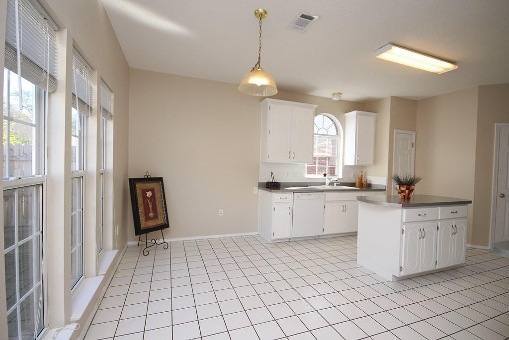 PARKWOOD COVE AT BLUEWATER BAY - Residential