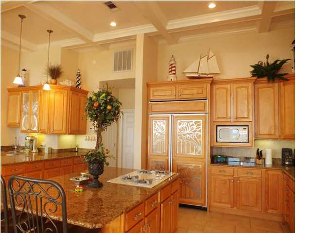 AVALON BEACH ESTATES - Residential