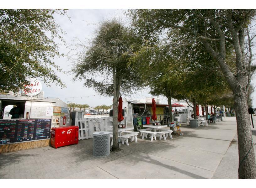 BUNGALOWS AT SEAGROVE BEACH - Residential