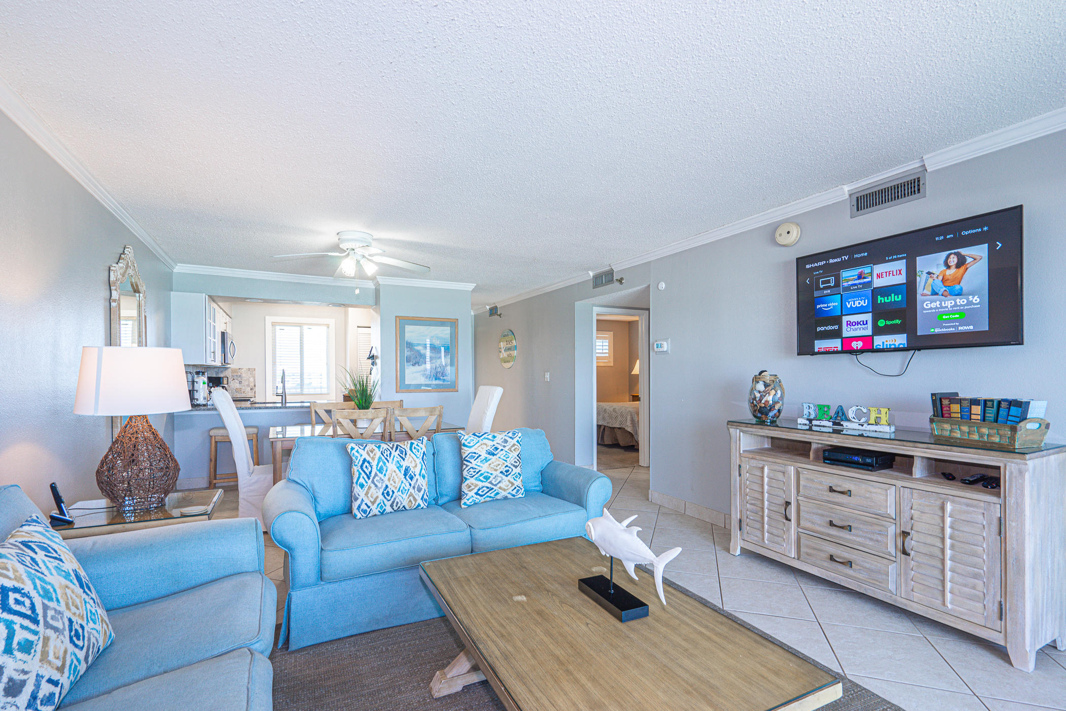 ISLANDER CONDO - Residential