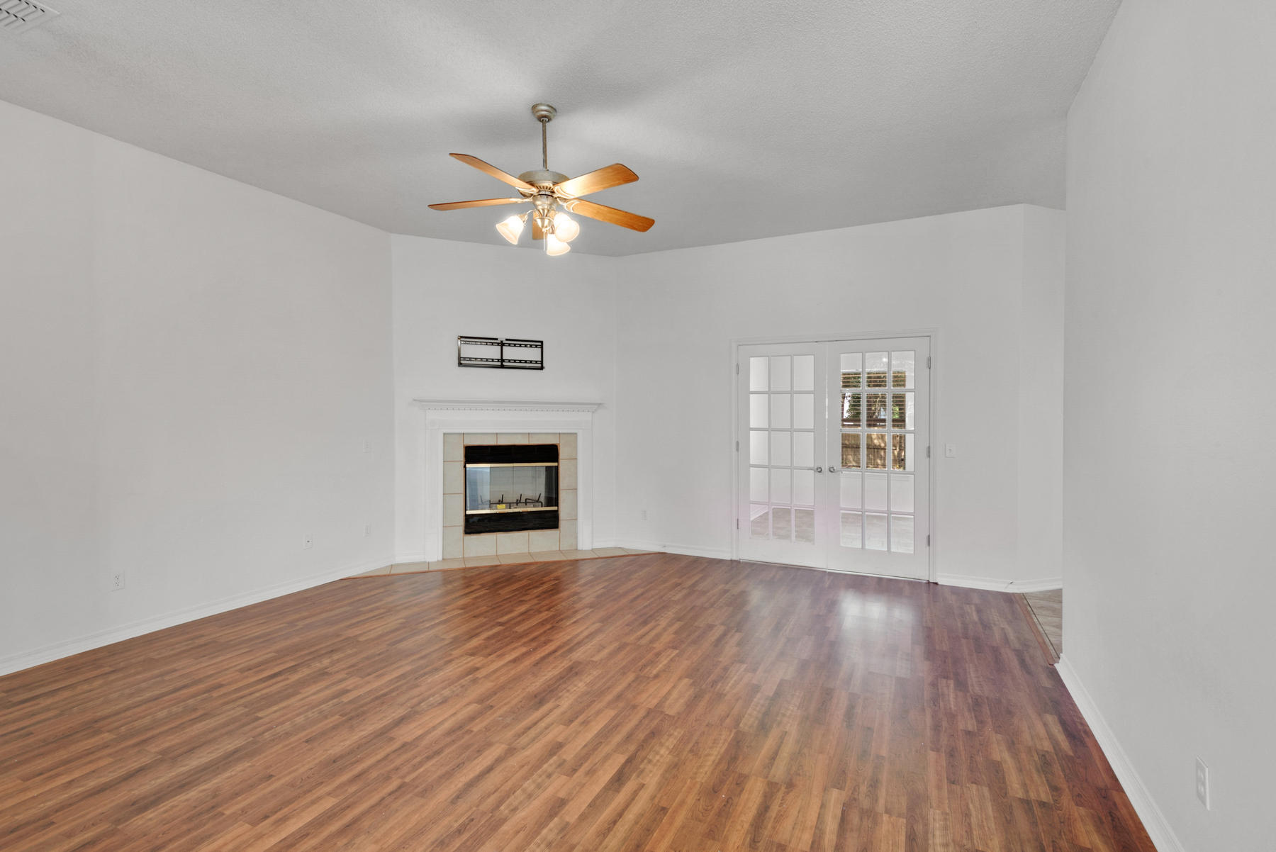 WATERVIEW COVE - Residential