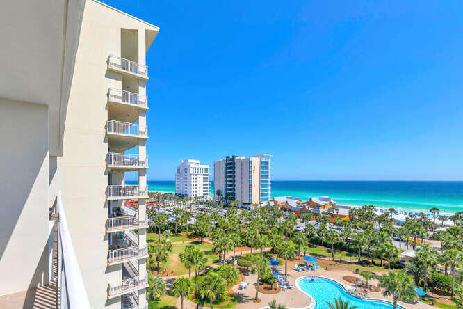 STERLING SHORES - Residential