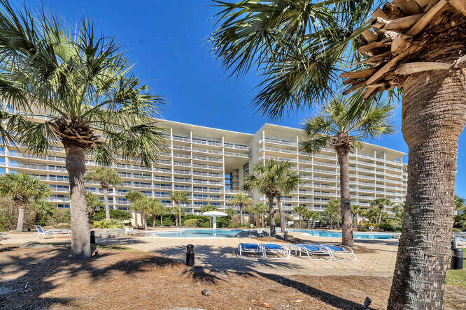 STERLING SHORES - Residential
