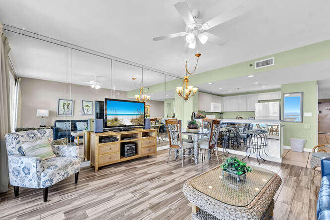 STERLING SHORES - Residential