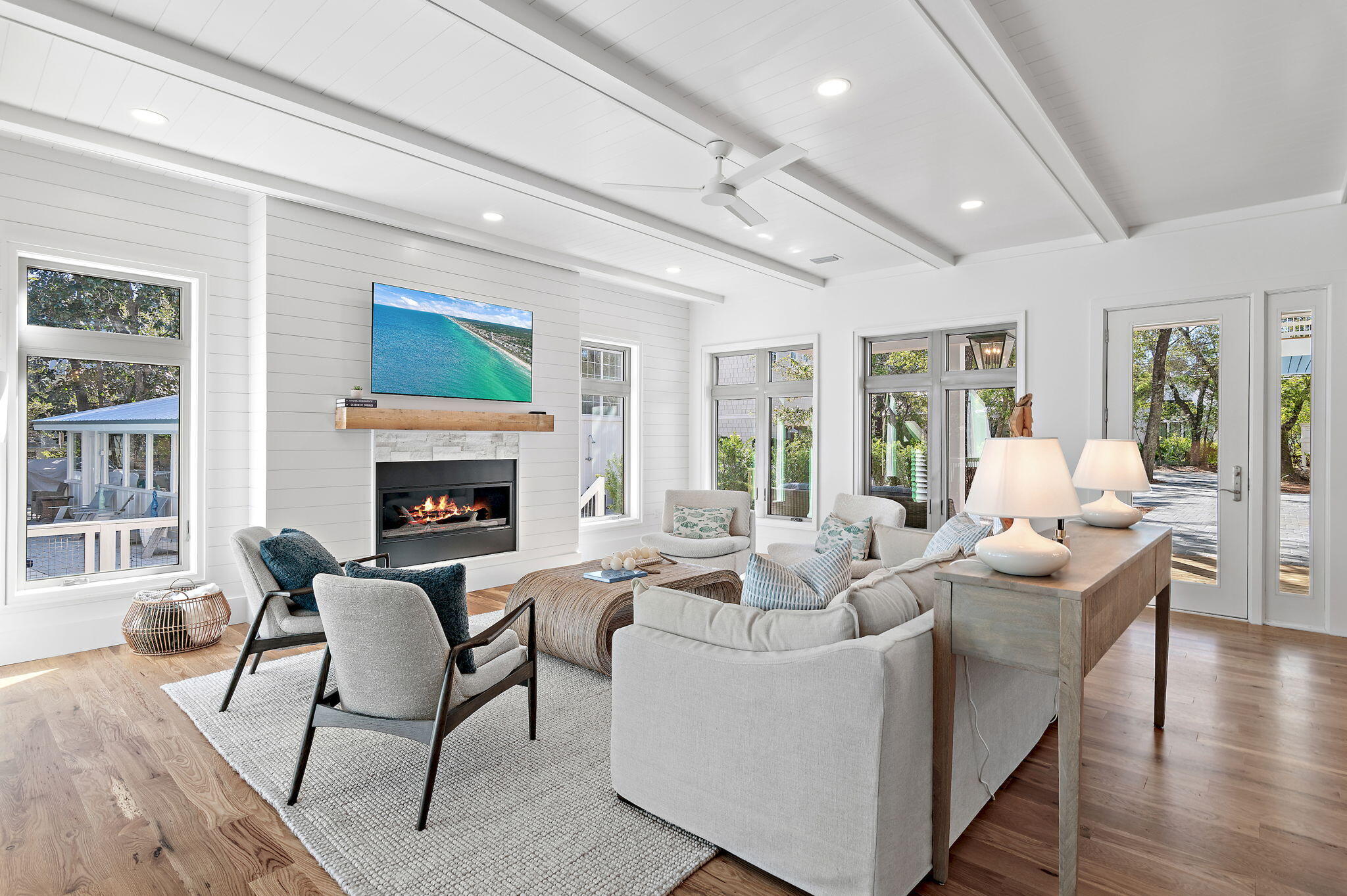 SEAGROVE SHORES 4TH ADD - Residential