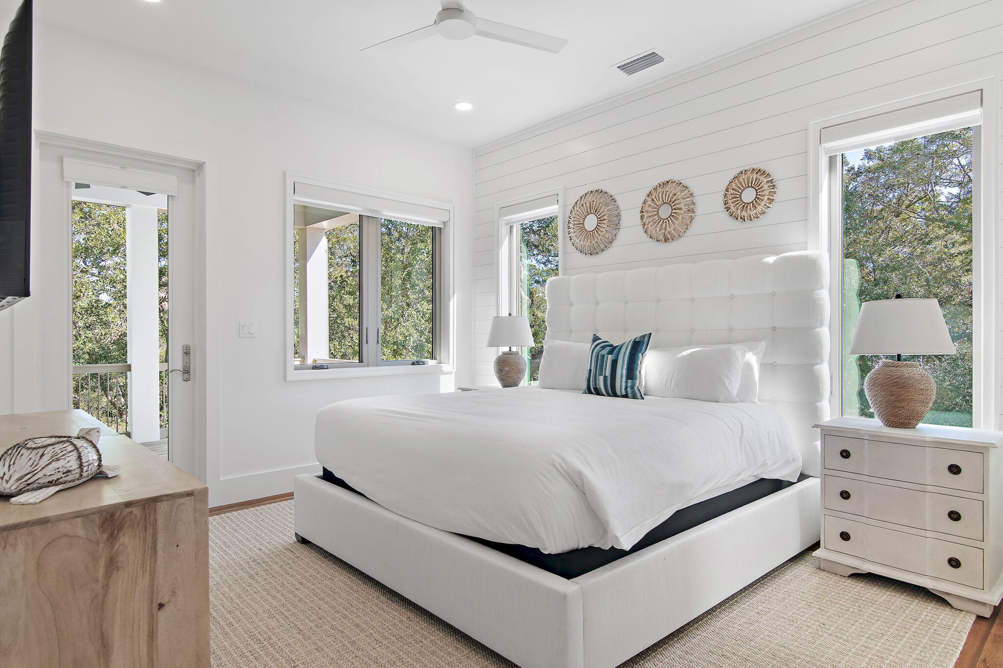 SEAGROVE SHORES 4TH ADD - Residential