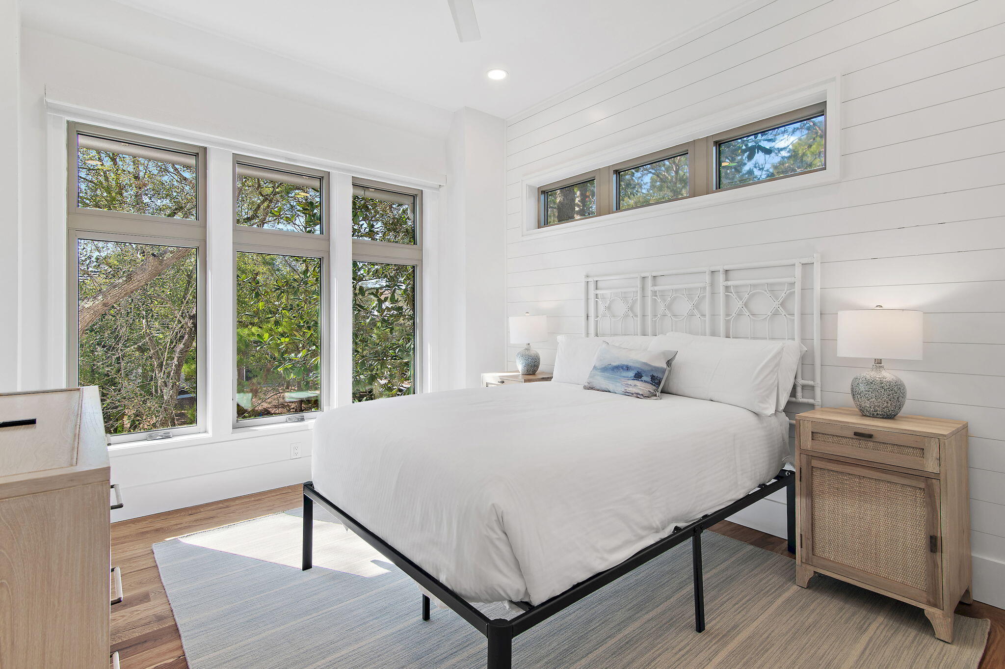 SEAGROVE SHORES 4TH ADD - Residential