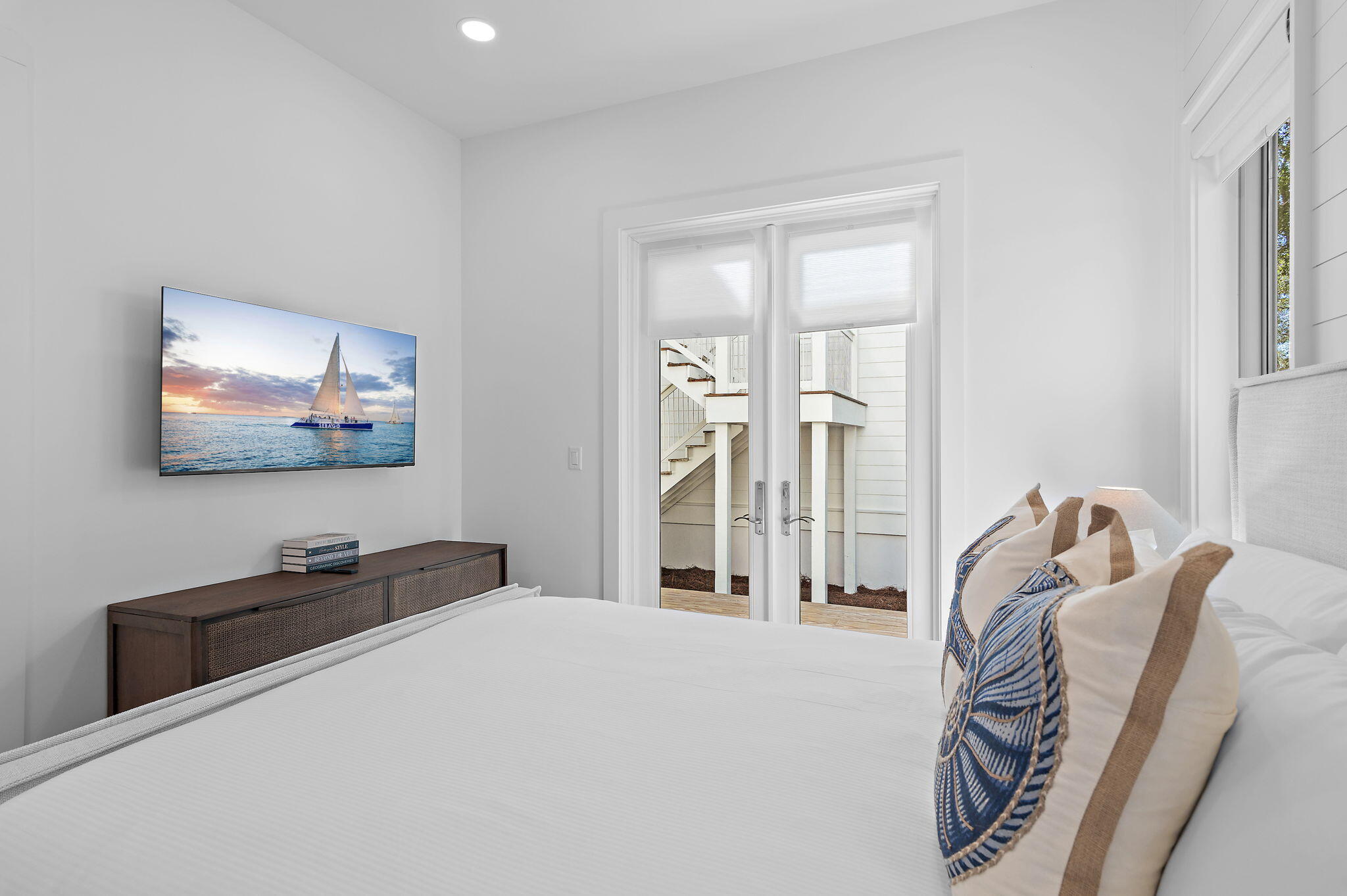 SEAGROVE SHORES 4TH ADD - Residential