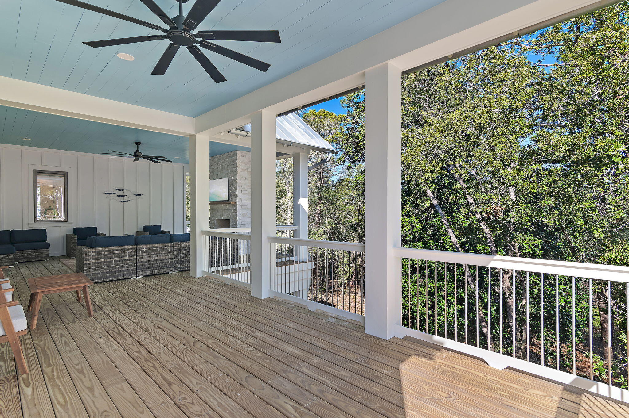 SEAGROVE SHORES 4TH ADD - Residential