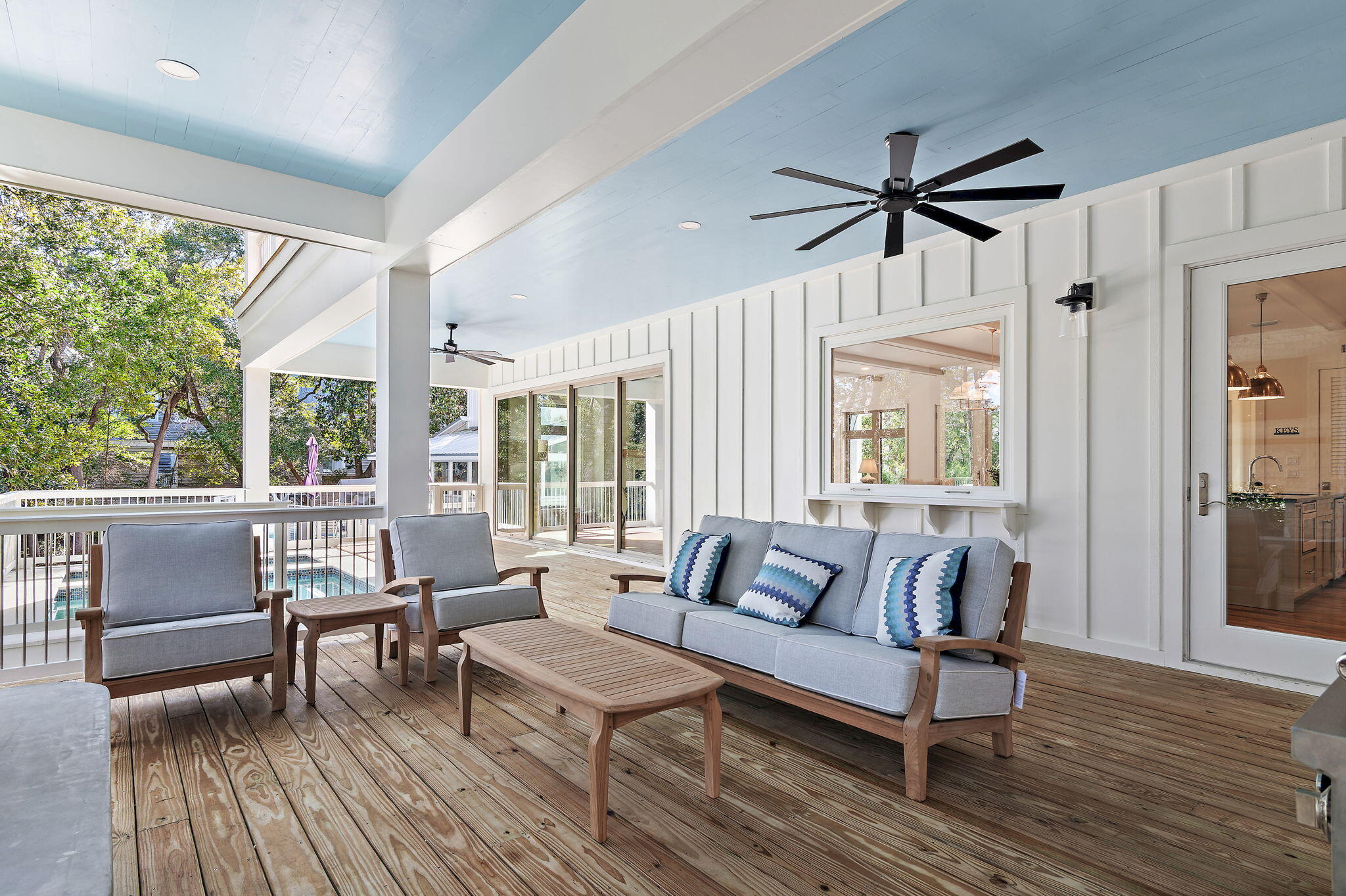 SEAGROVE SHORES 4TH ADD - Residential