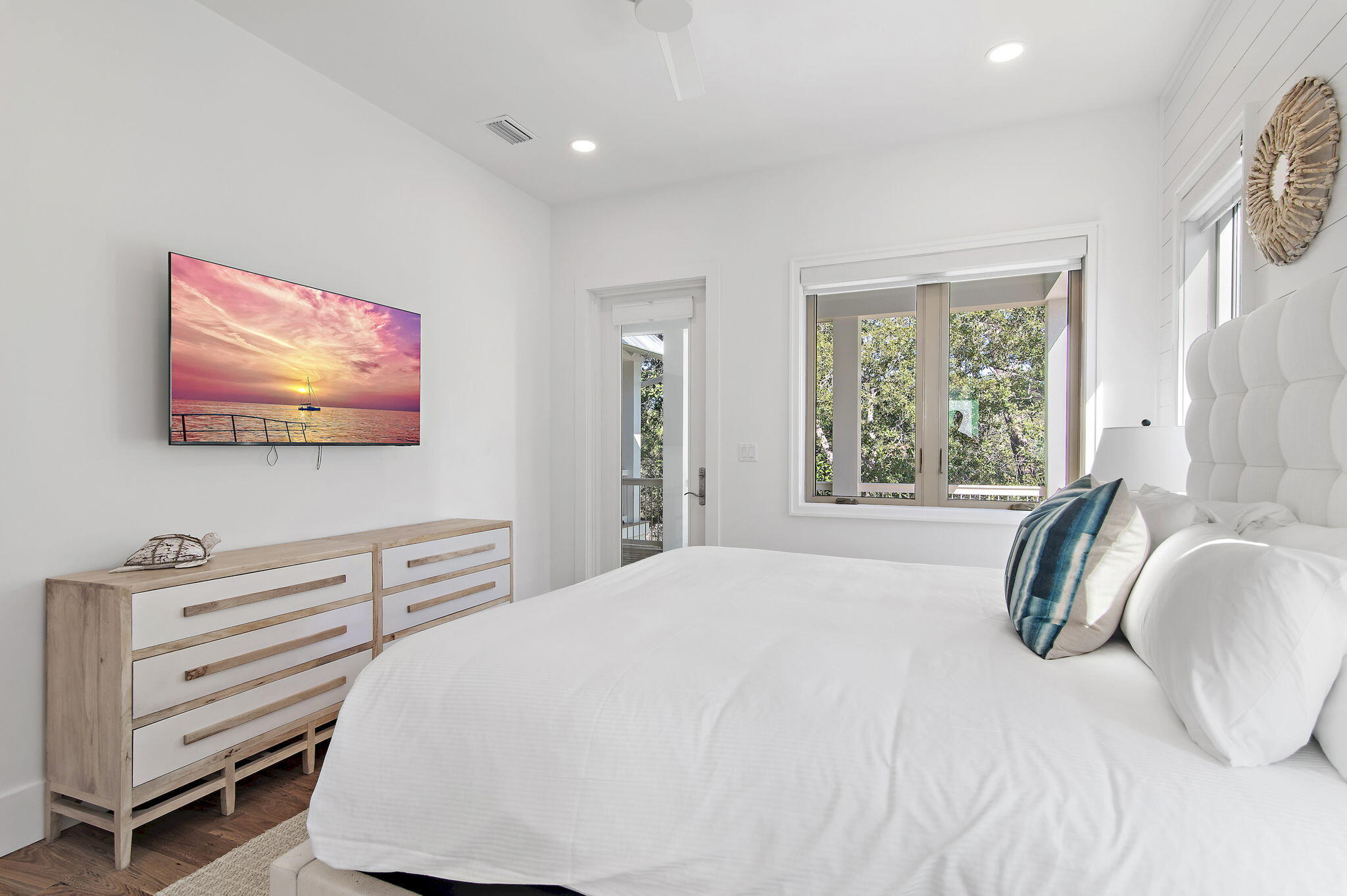 SEAGROVE SHORES 4TH ADD - Residential