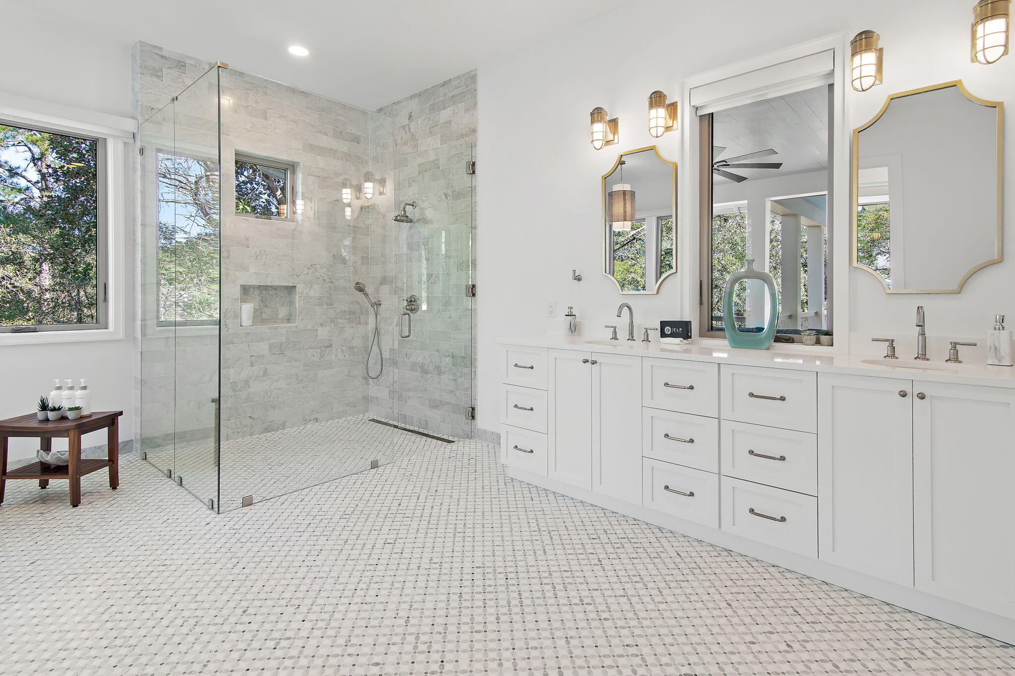 SEAGROVE SHORES 4TH ADD - Residential