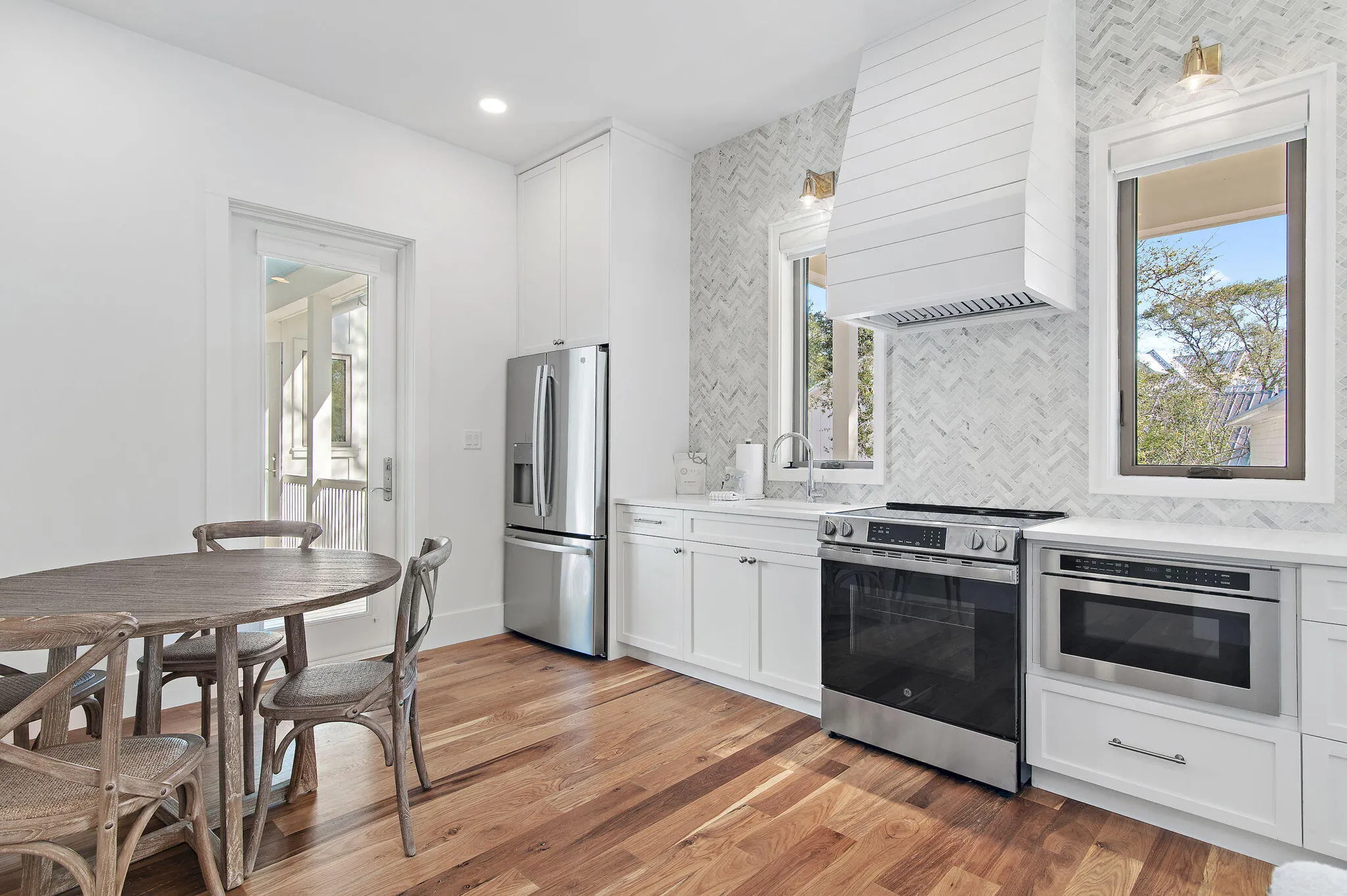 Santa Rosa Beach, Florida, 32459, United States, 6 Bedrooms Bedrooms, ,7 BathroomsBathrooms,Residential,Active,1967271