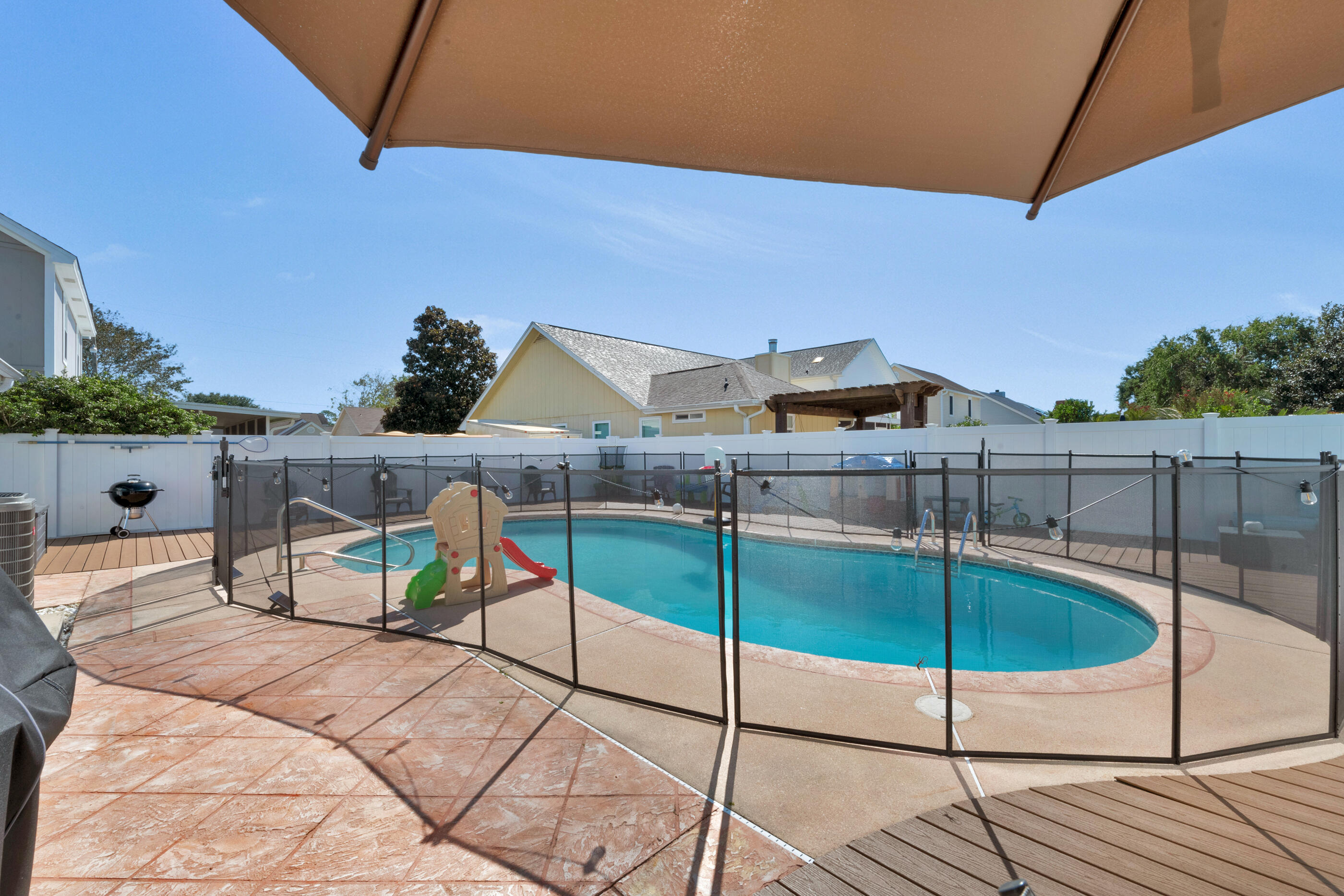 SANDY RIDGE ESTATES - Residential