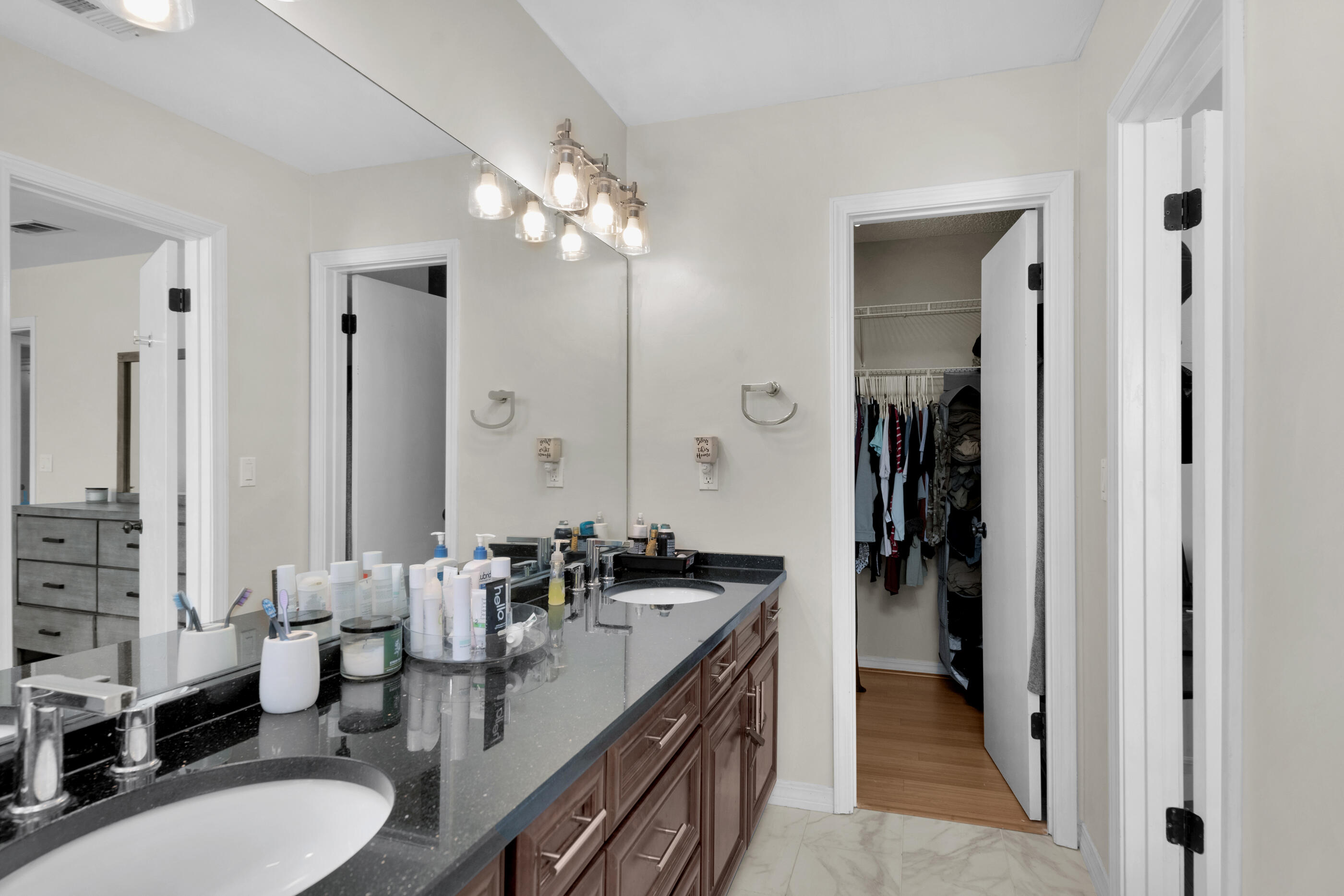 SANDY RIDGE ESTATES - Residential