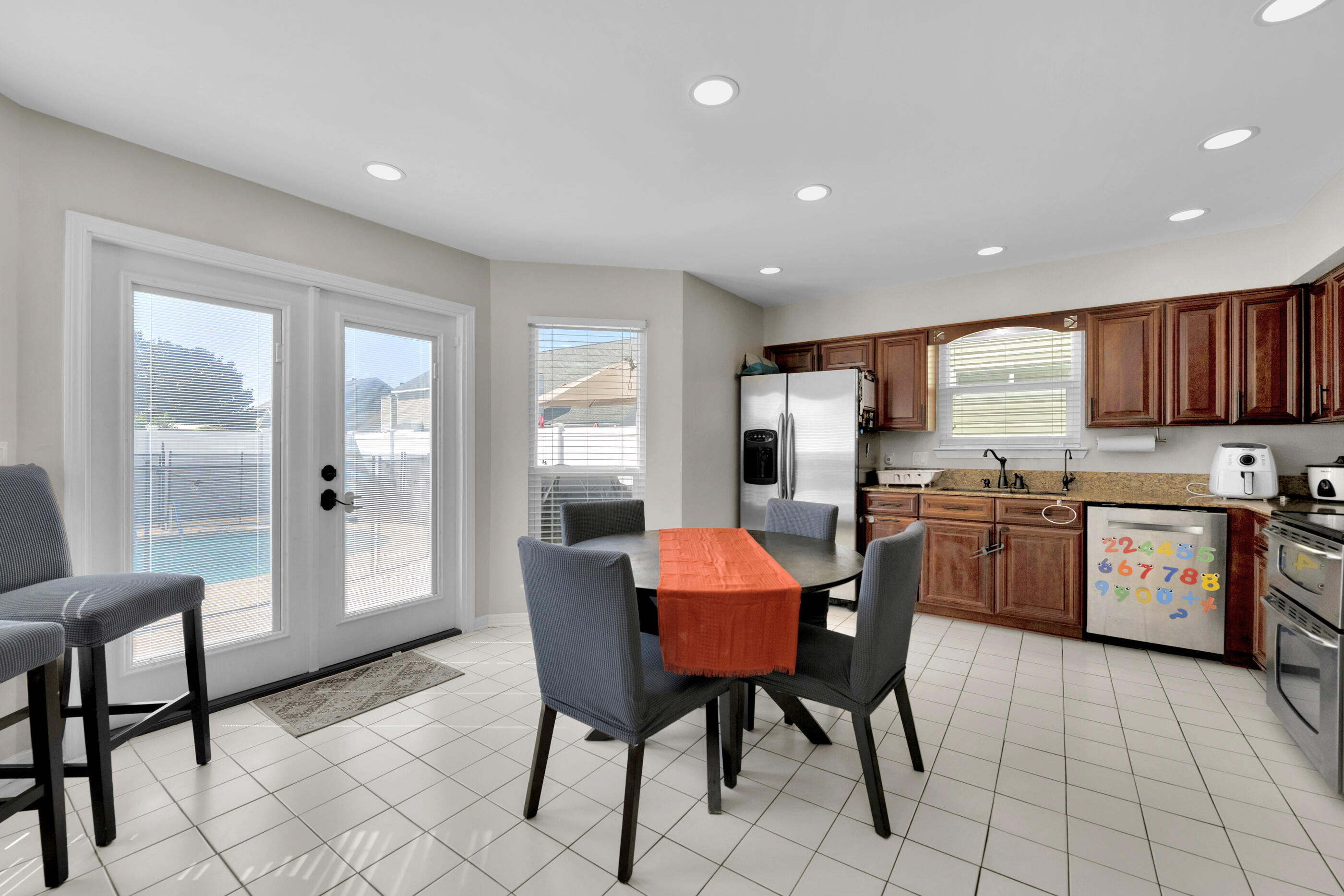 SANDY RIDGE ESTATES - Residential