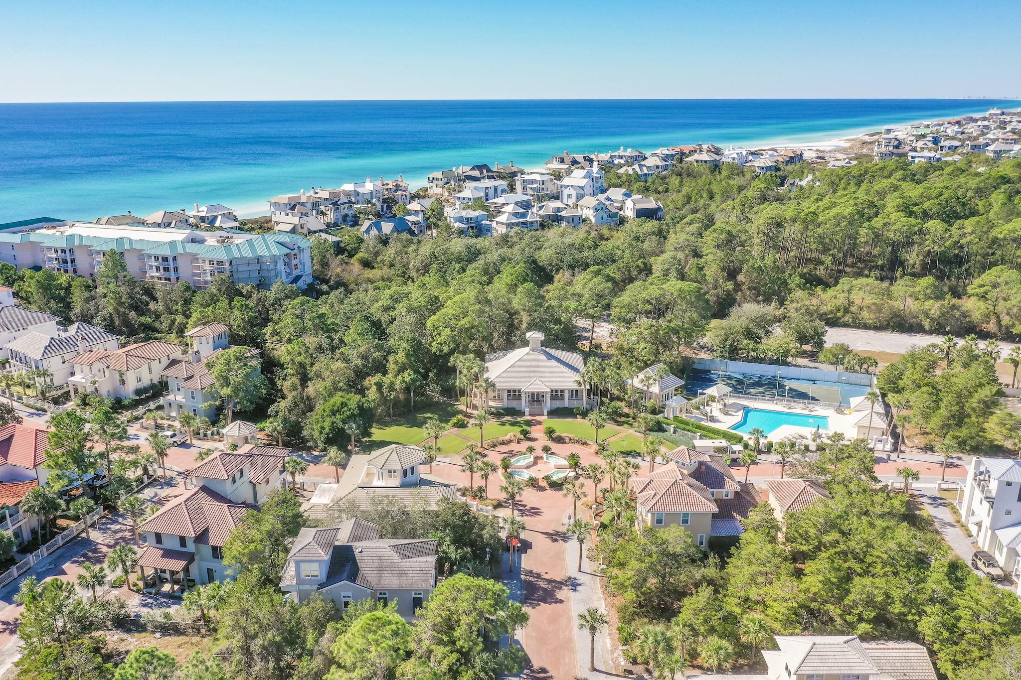 VILLAGE OF WHITE CLIFFS THE - Residential