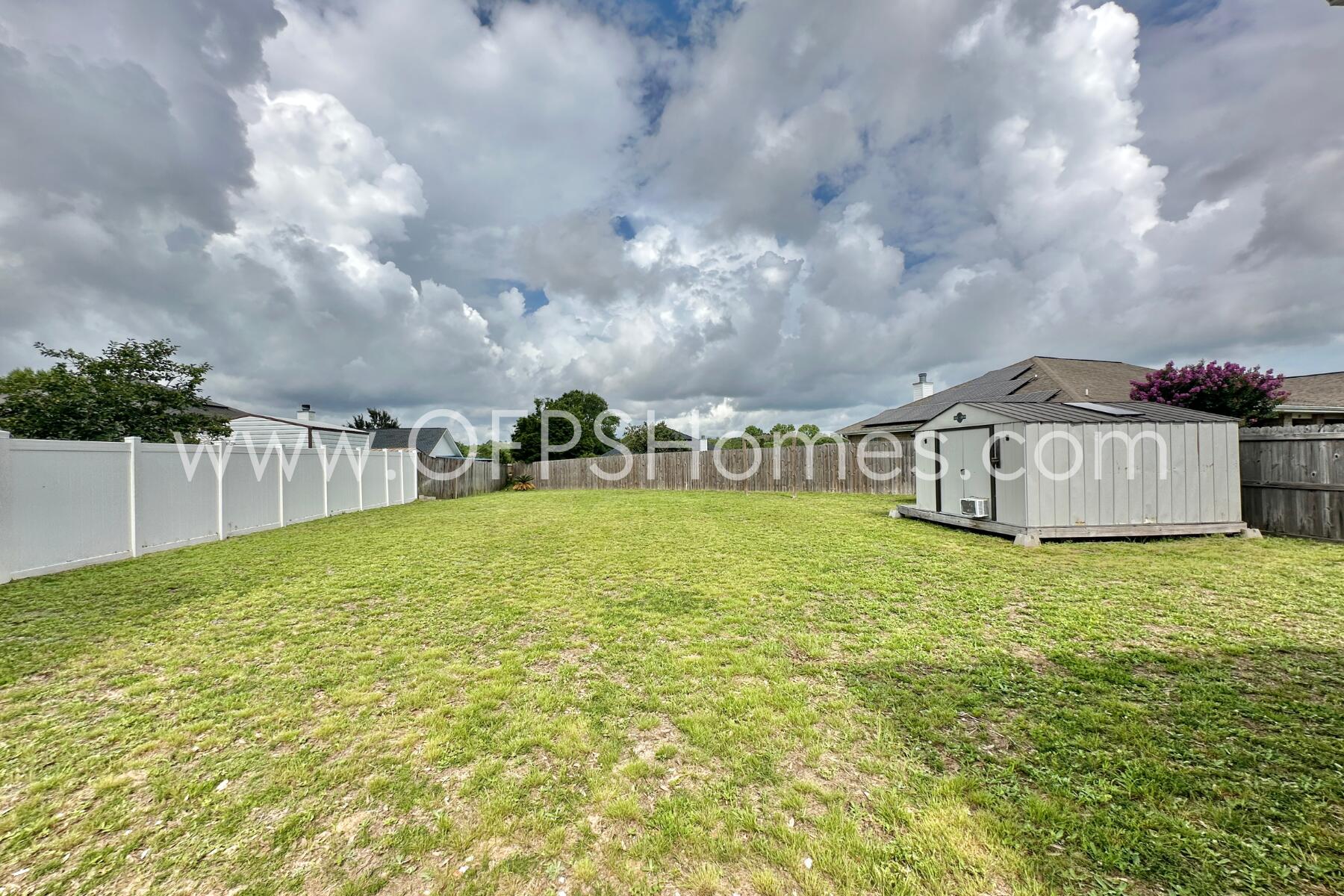 IRON GATE S/D PH I - Residential Lease