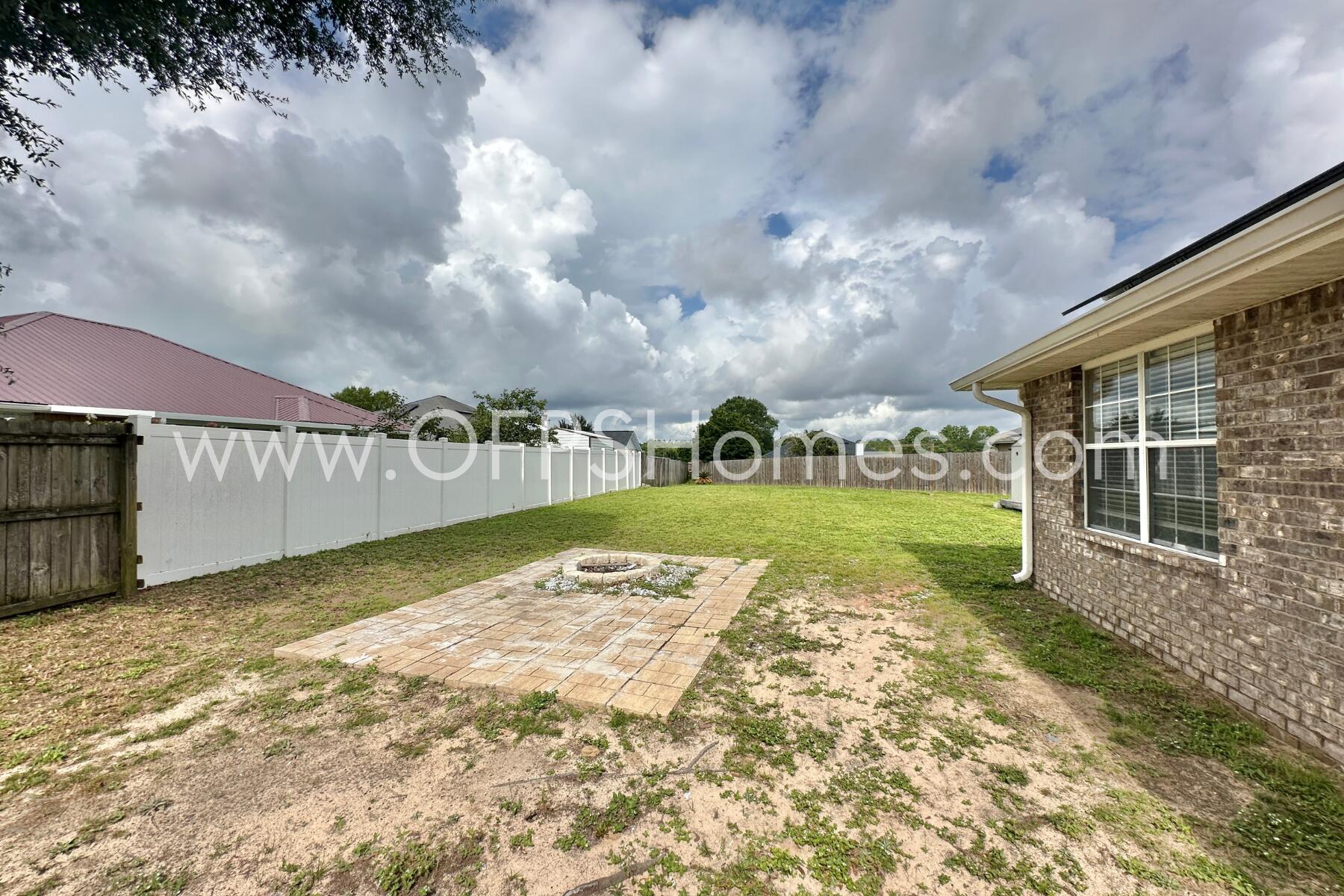 IRON GATE S/D PH I - Residential Lease