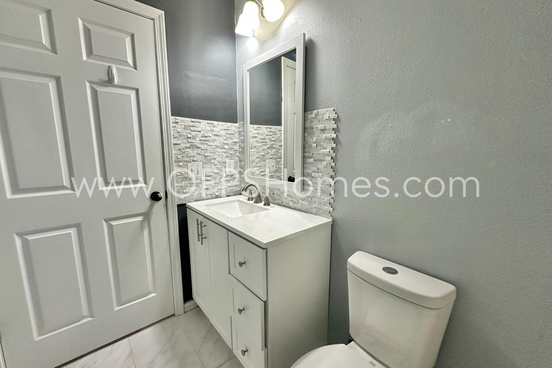 IRON GATE S/D PH I - Residential Lease