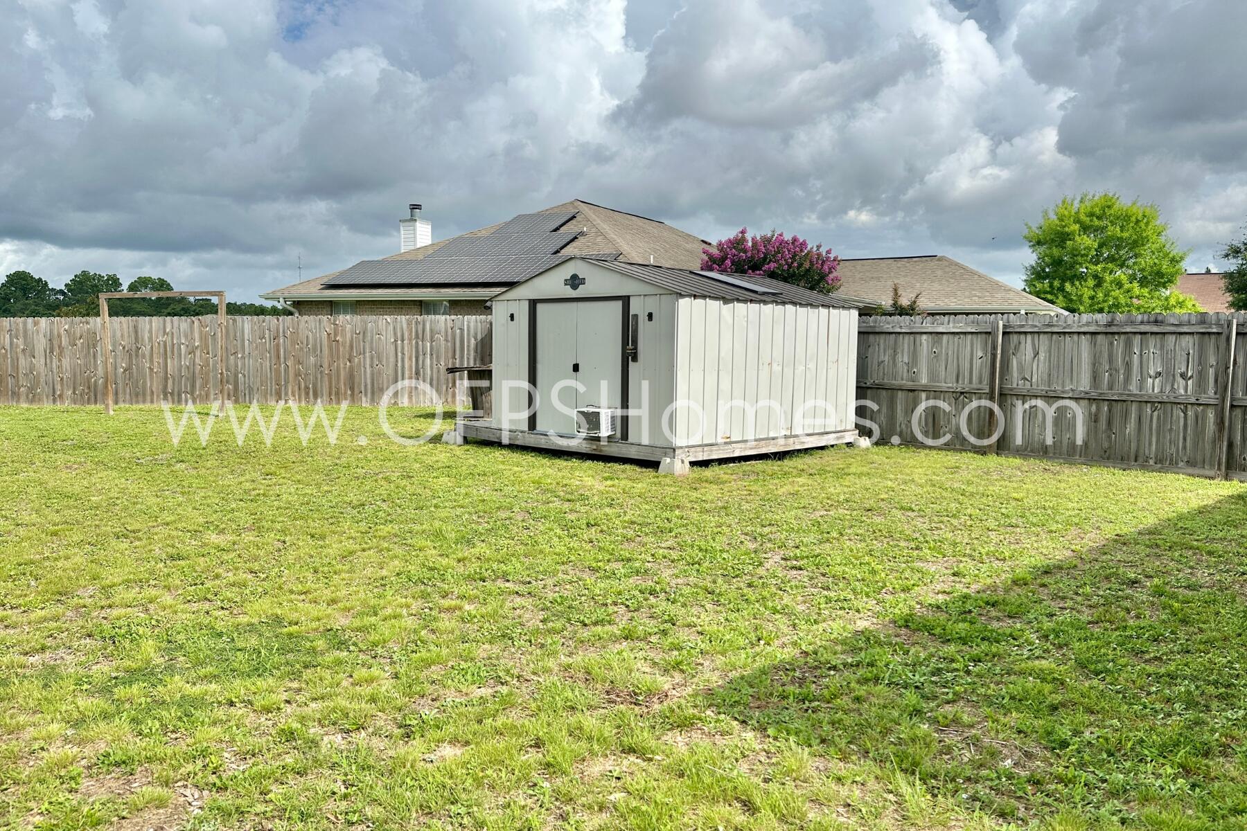 IRON GATE S/D PH I - Residential Lease