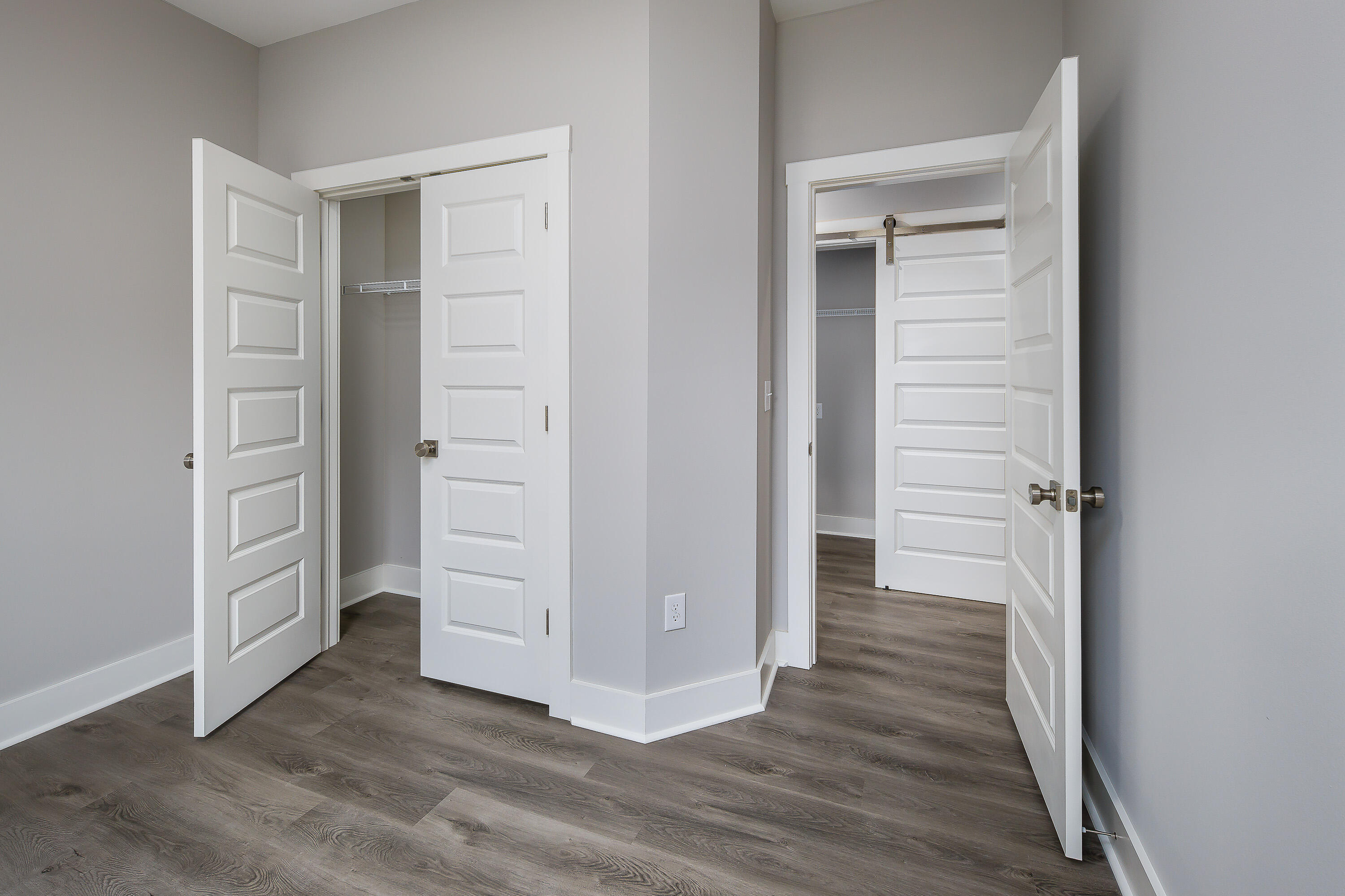 CRESCENT SHORES - Residential