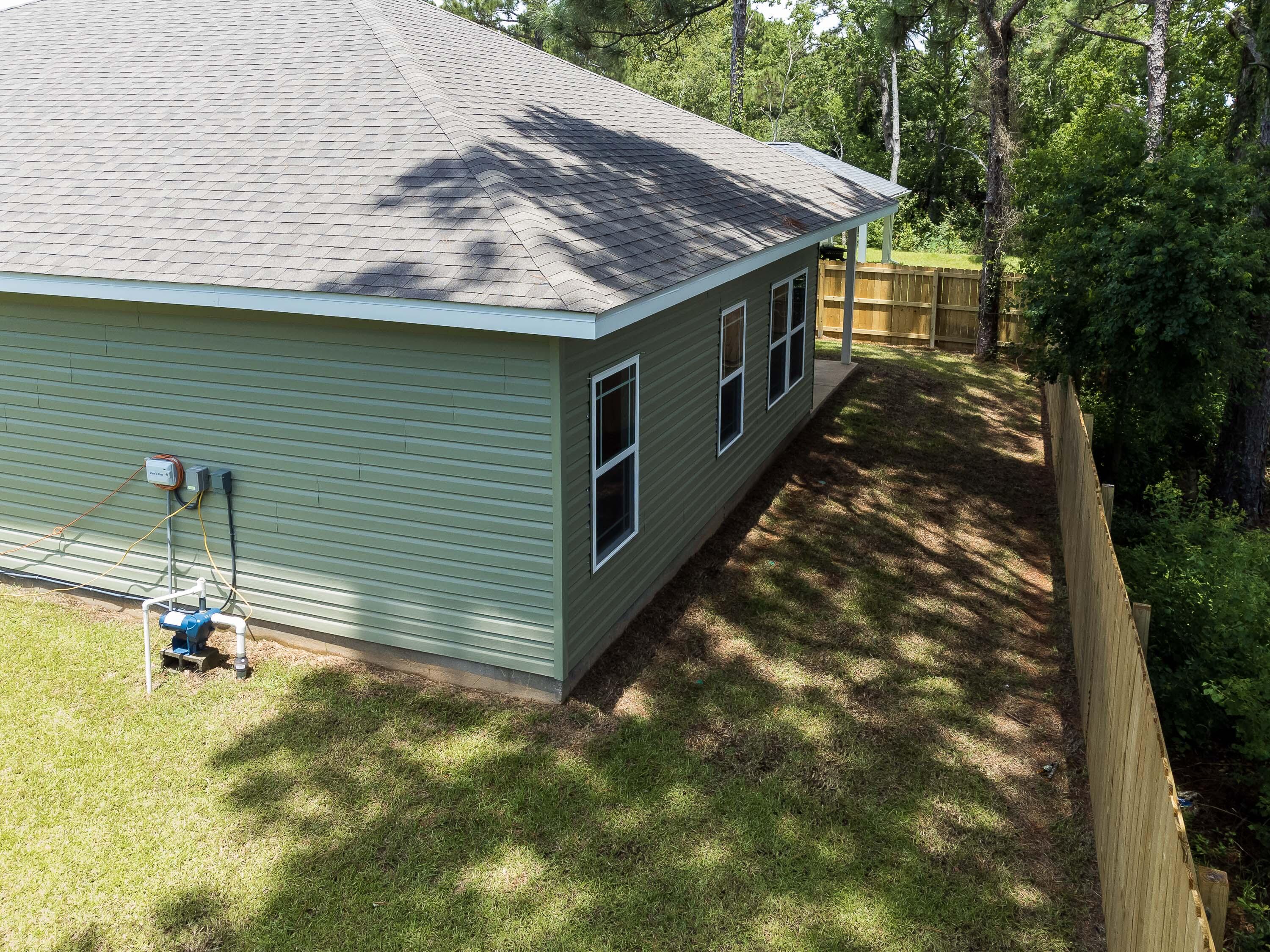 CRESCENT SHORES - Residential