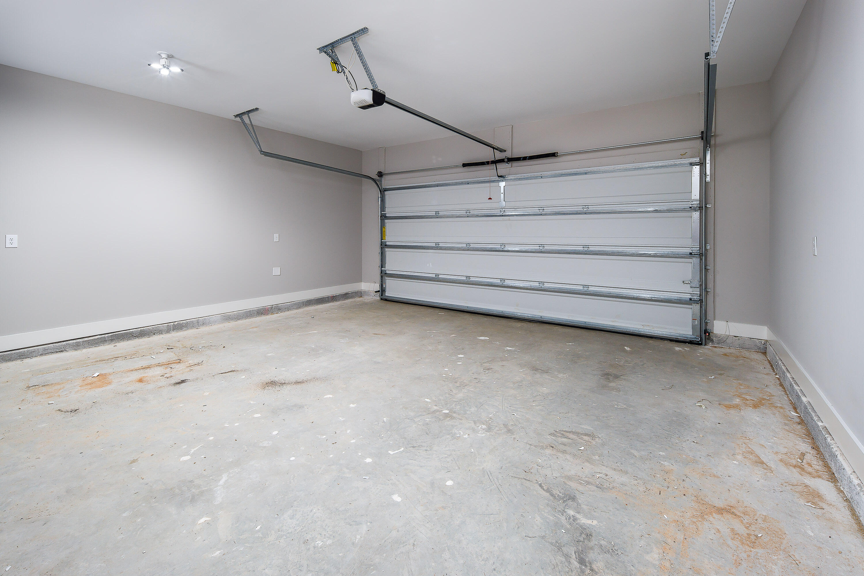 CRESCENT SHORES - Residential