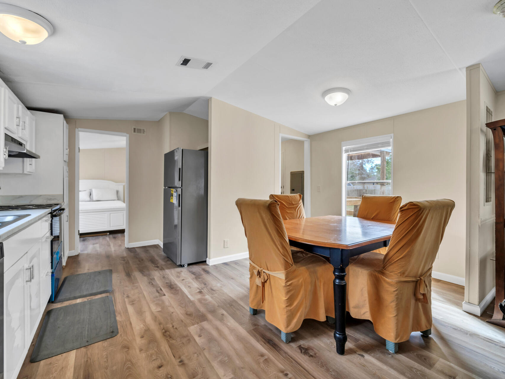 NAVARRE S/D 2ND ADDN - Residential