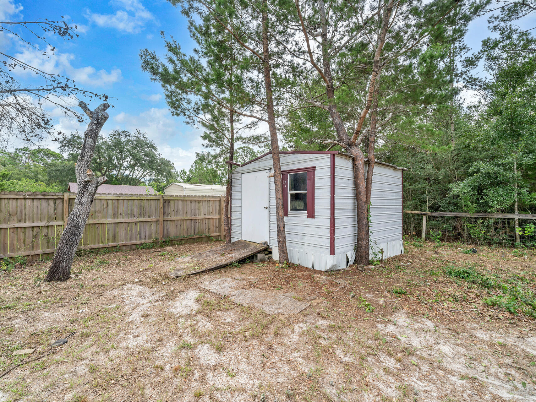 NAVARRE S/D 2ND ADDN - Residential