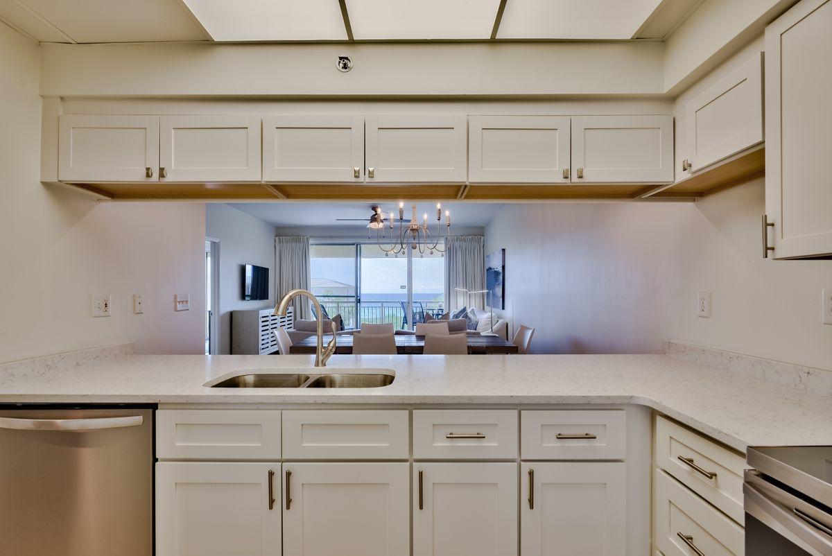 HIGH POINTE RESORT CONDO - Residential