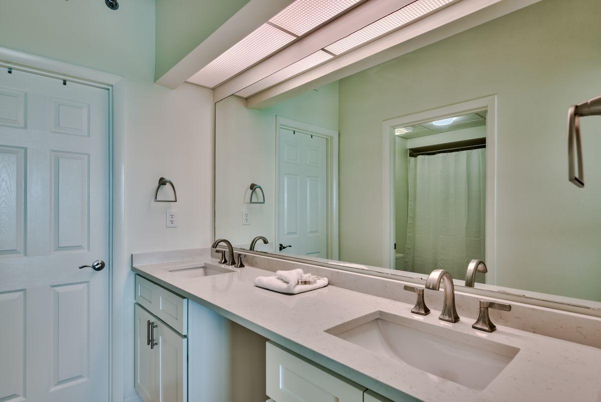 HIGH POINTE RESORT CONDO - Residential