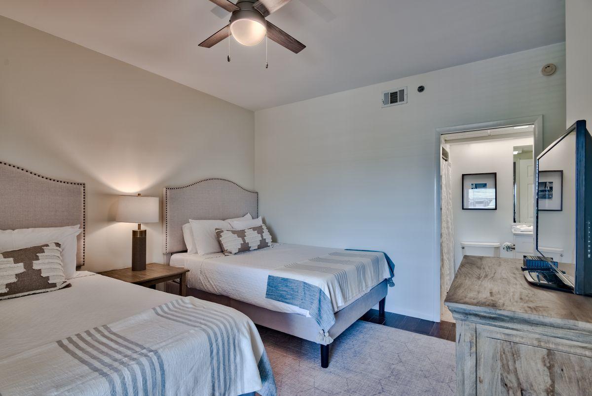 HIGH POINTE RESORT CONDO - Residential