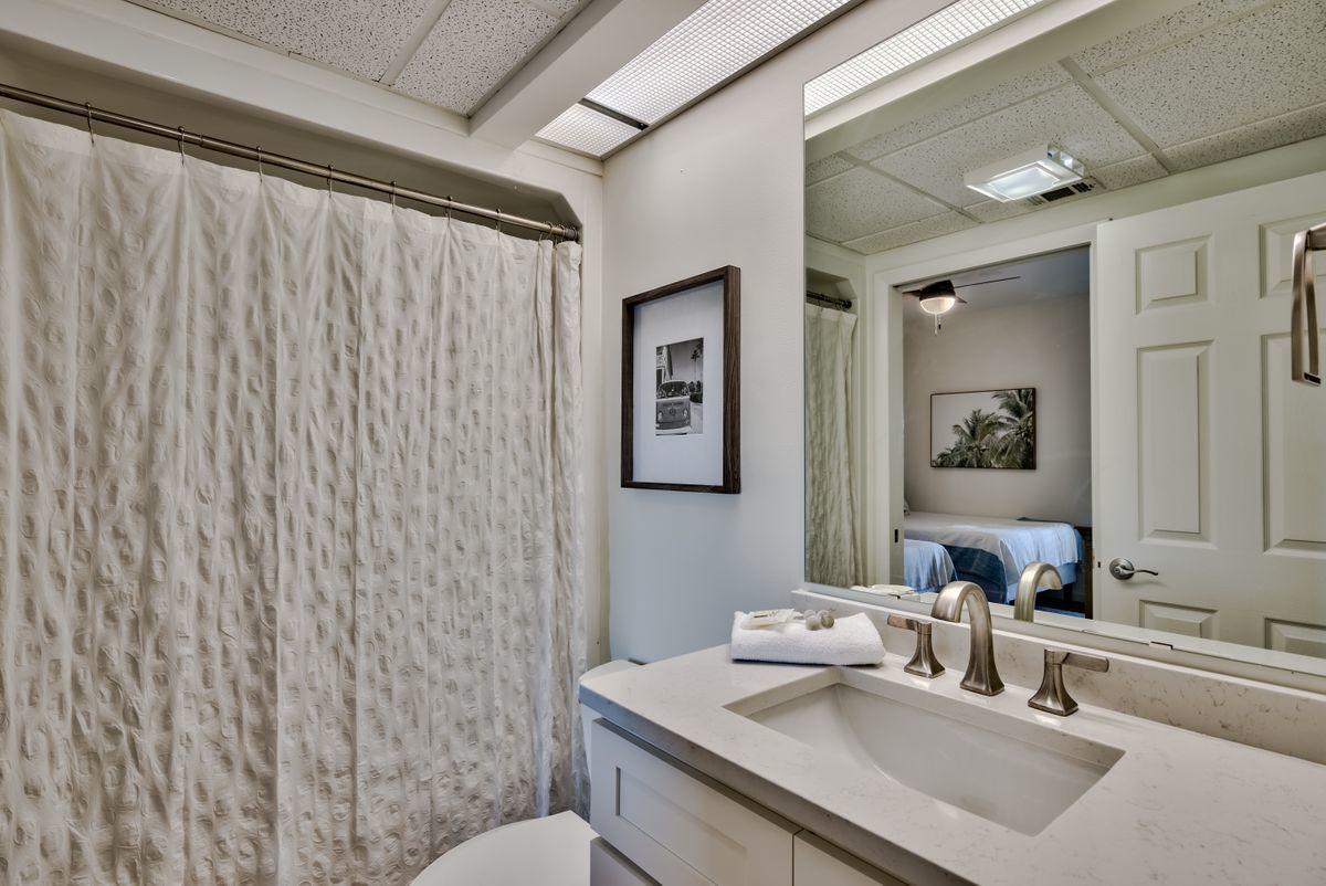 HIGH POINTE RESORT CONDO - Residential