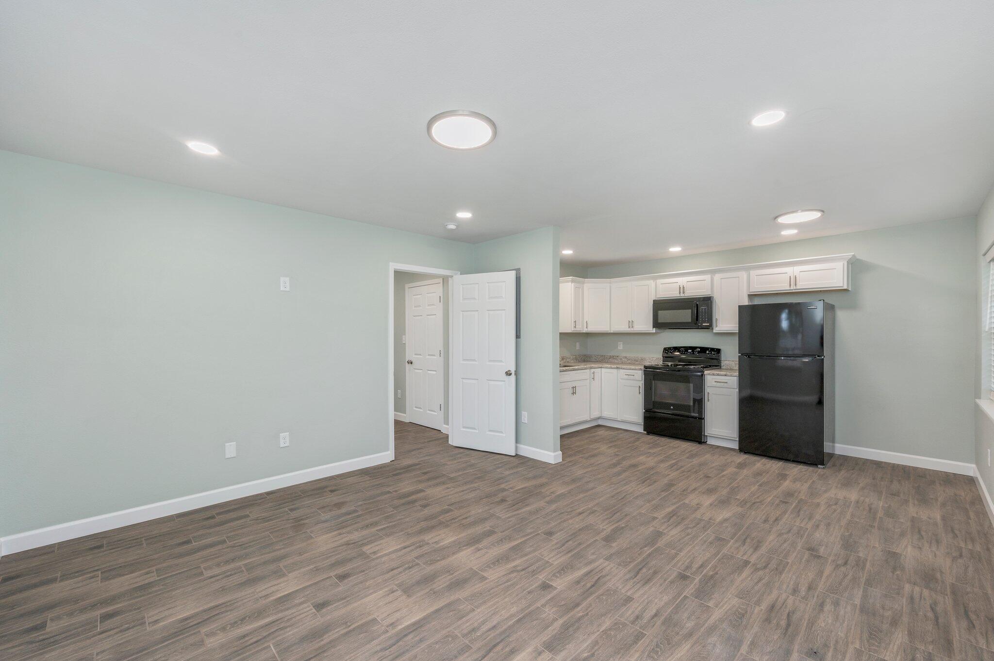 DALLAS DUNCAN - Residential Lease