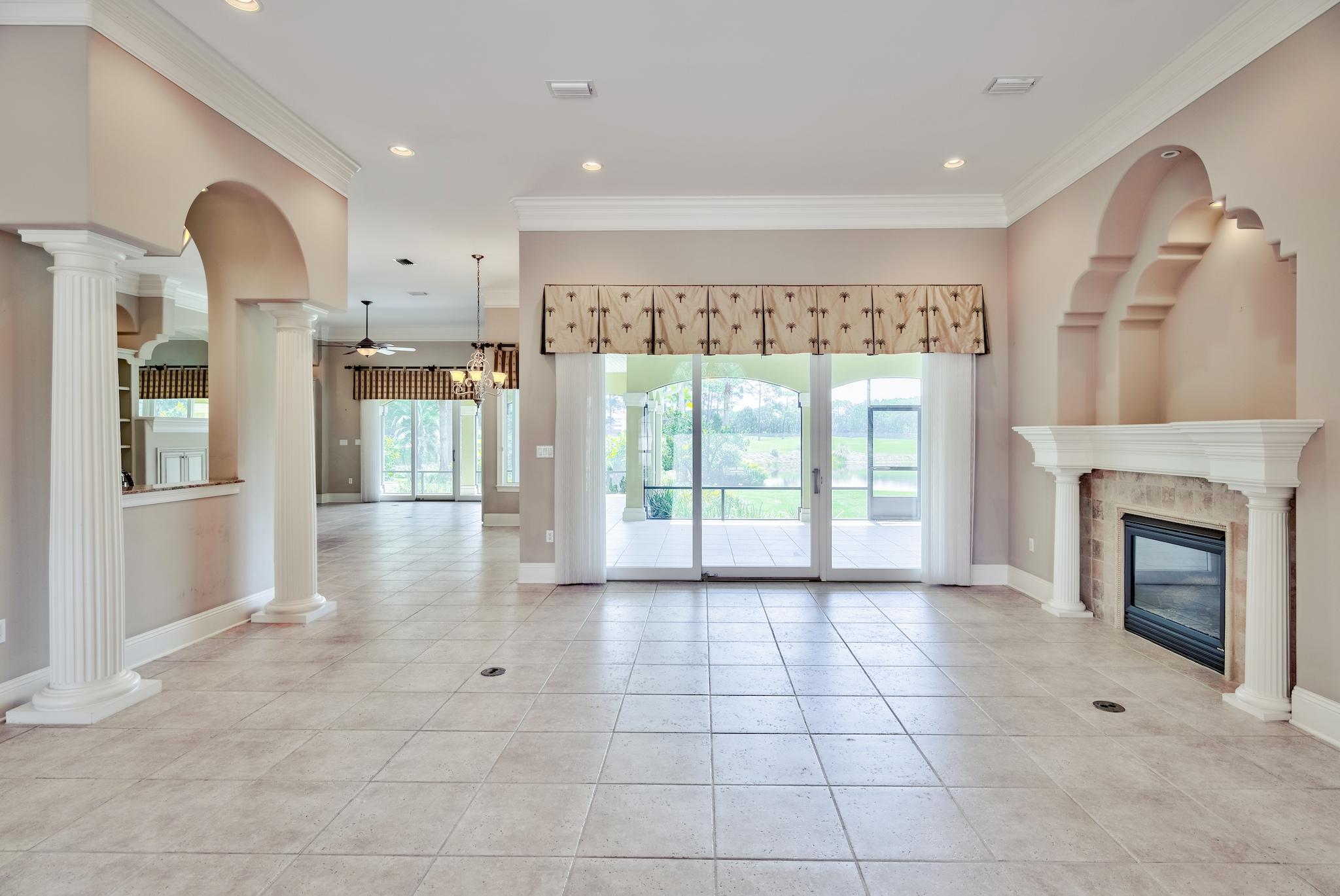Kelly Plantation - Residential