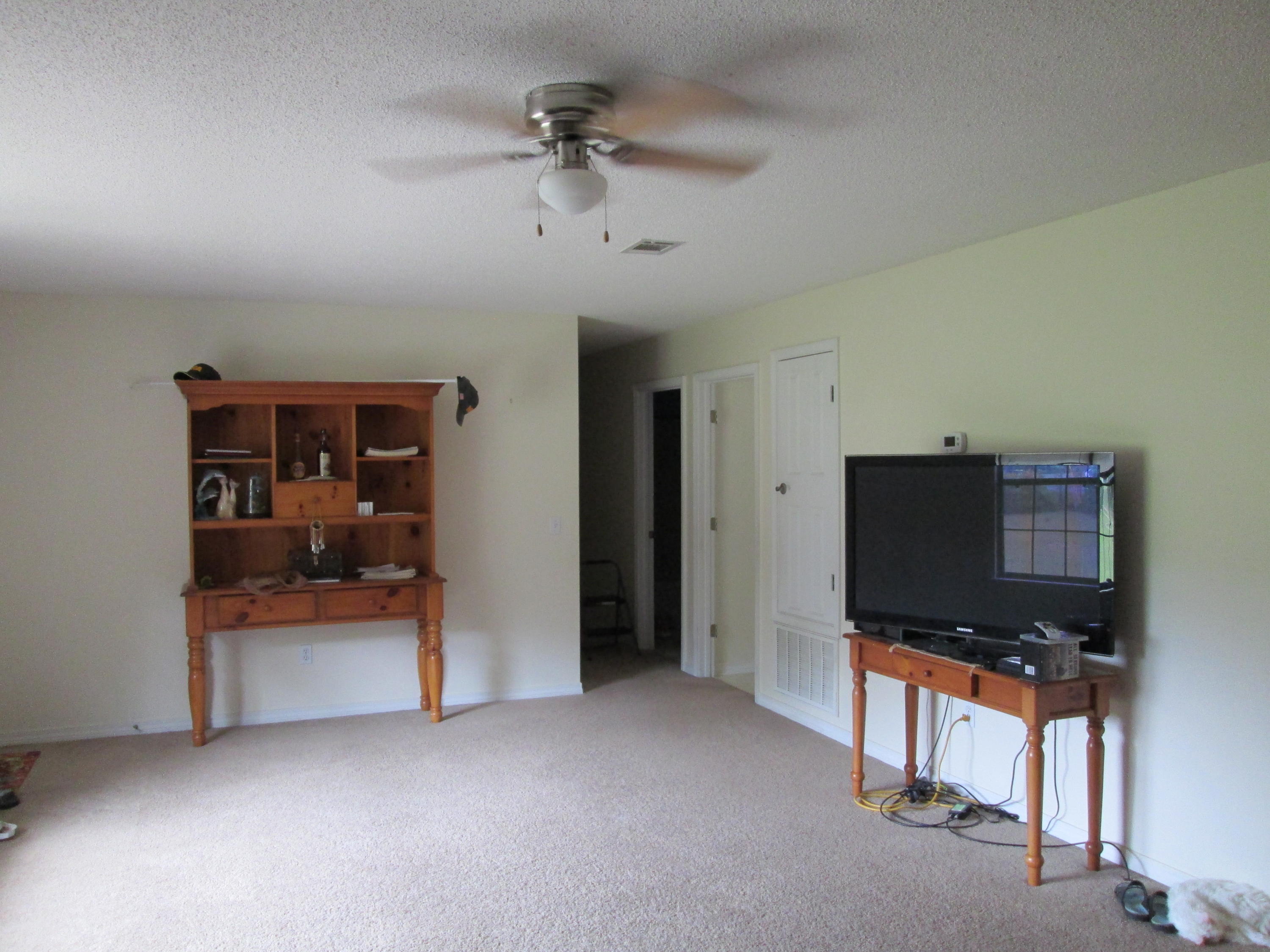 UNREC HICKORY HAMMOCK ESTS - Residential