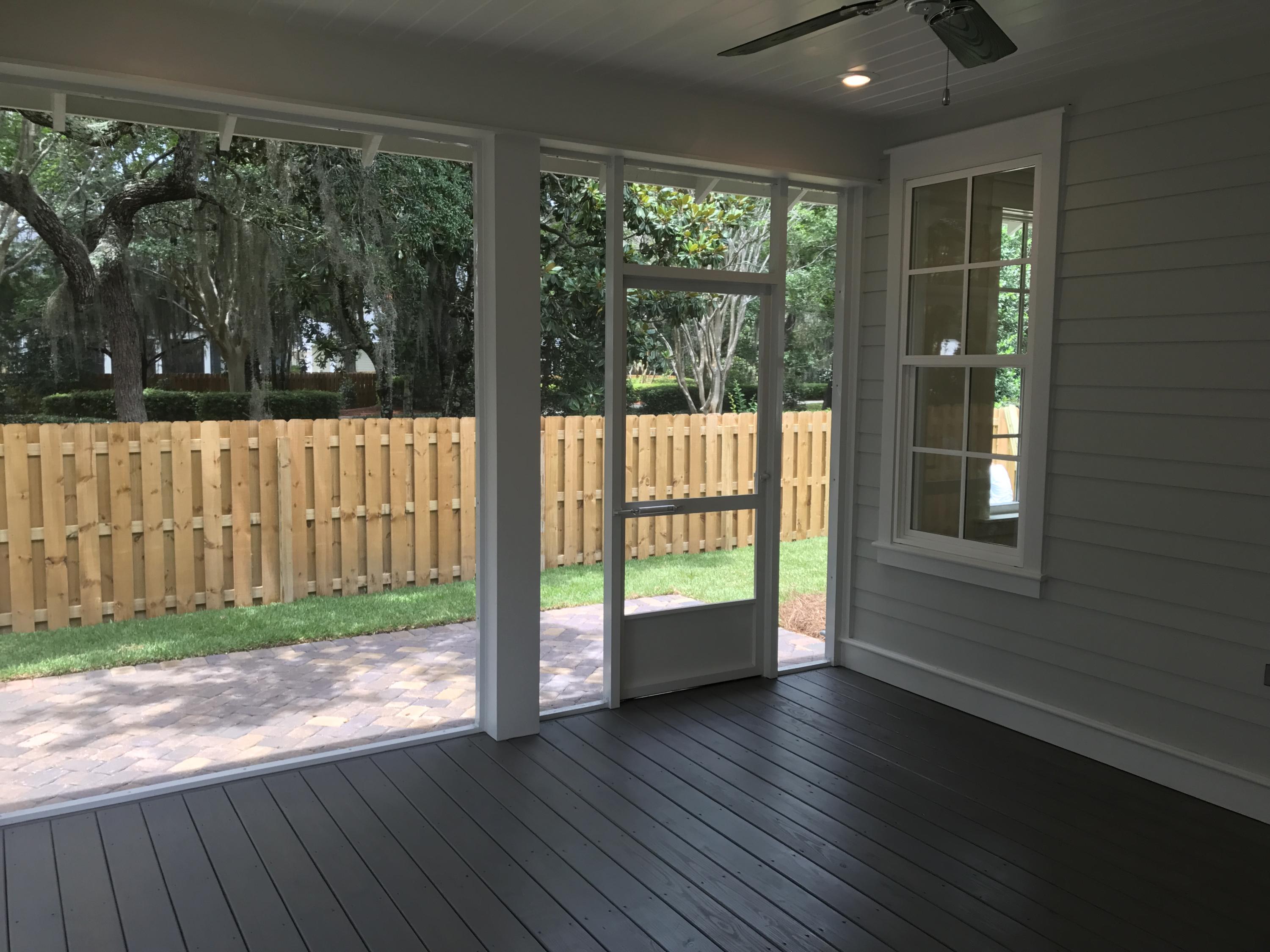 CARSON OAKS - Residential