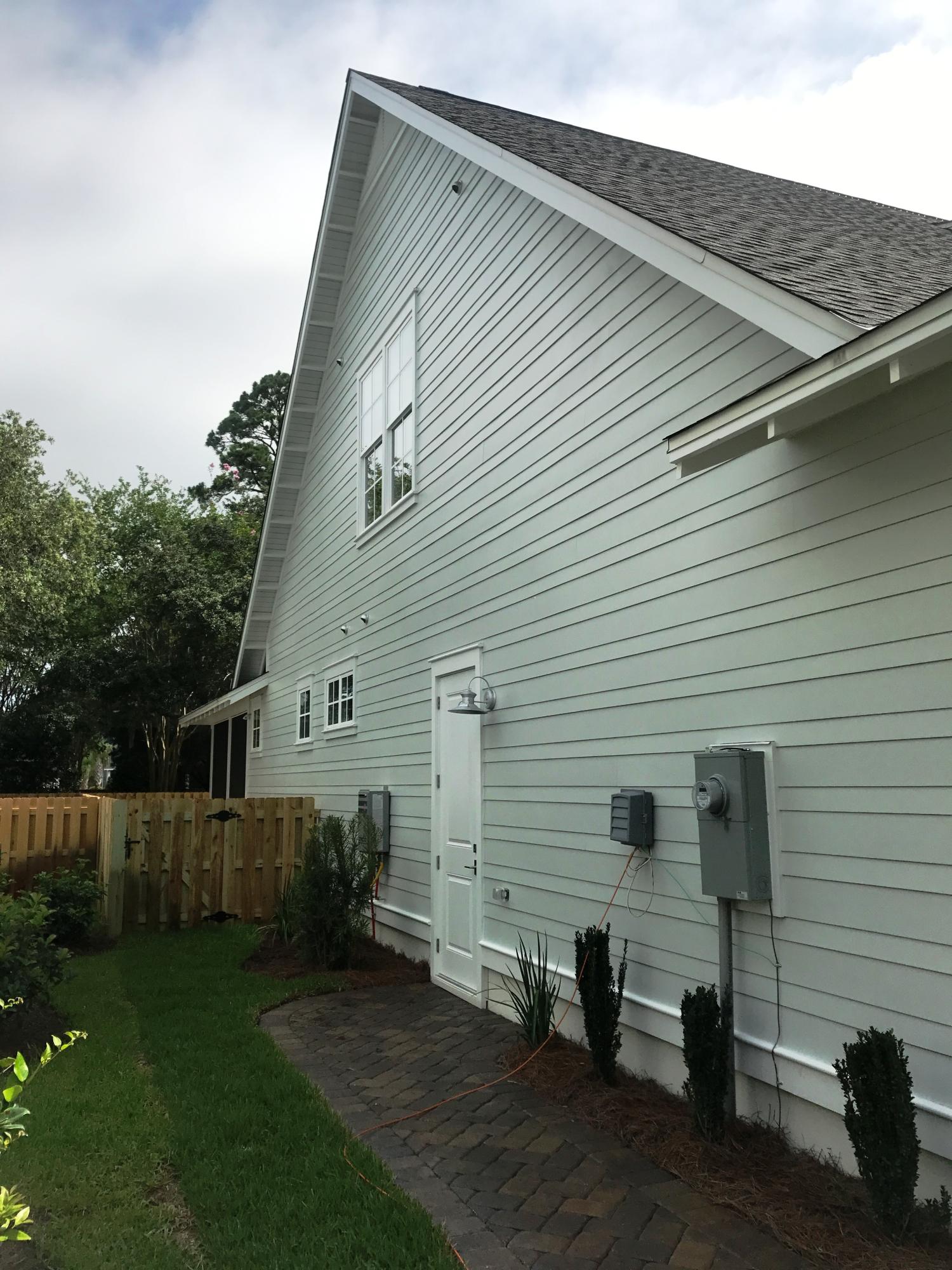 CARSON OAKS - Residential