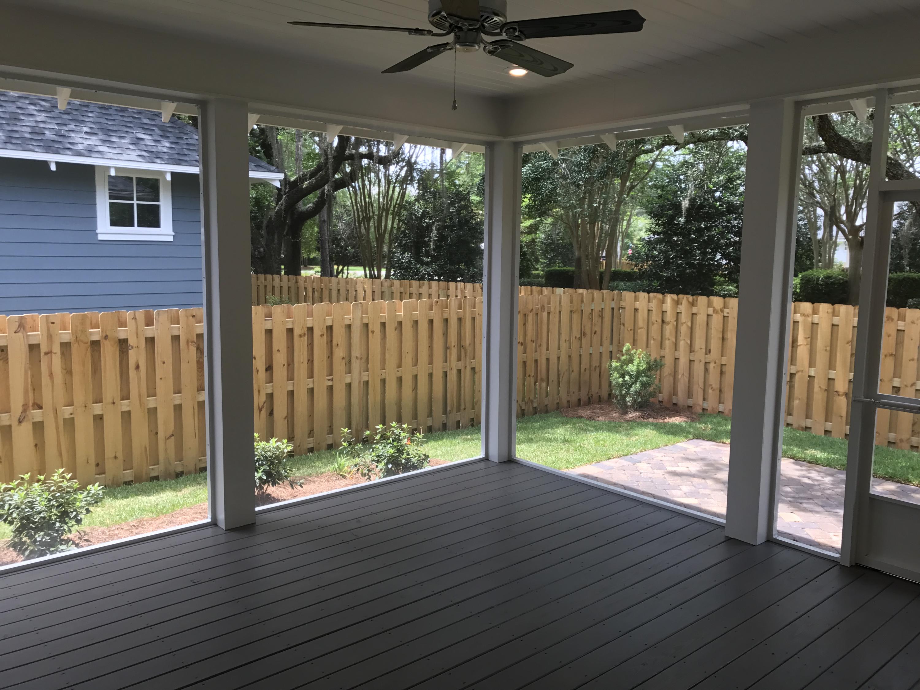 CARSON OAKS - Residential