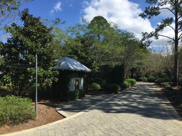 CARSON OAKS - Residential