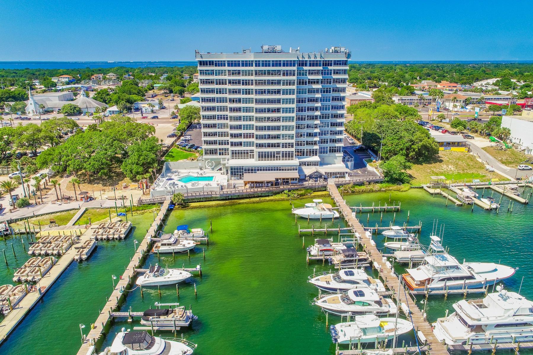 DESTIN YACHT CLUB - Residential