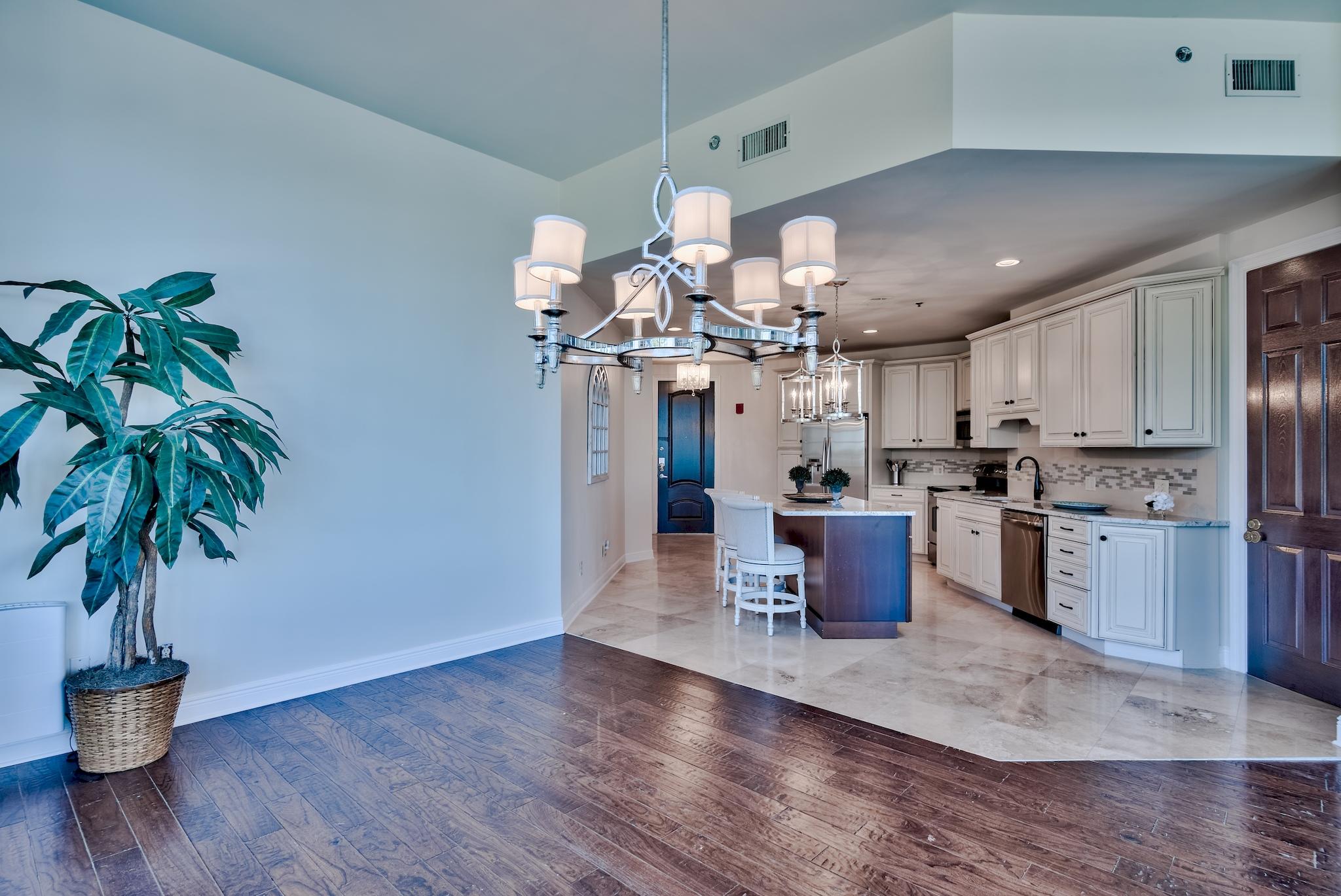 DESTIN YACHT CLUB - Residential