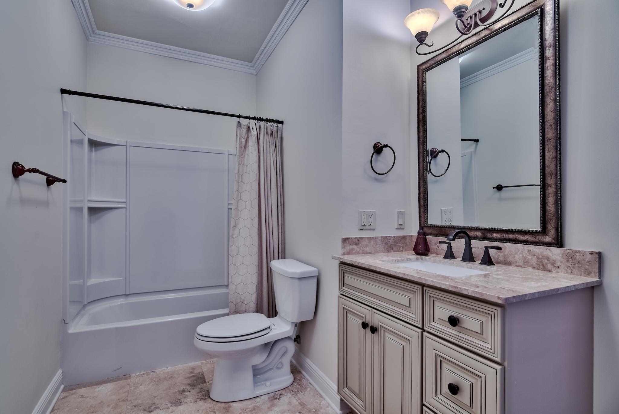 DESTIN YACHT CLUB - Residential