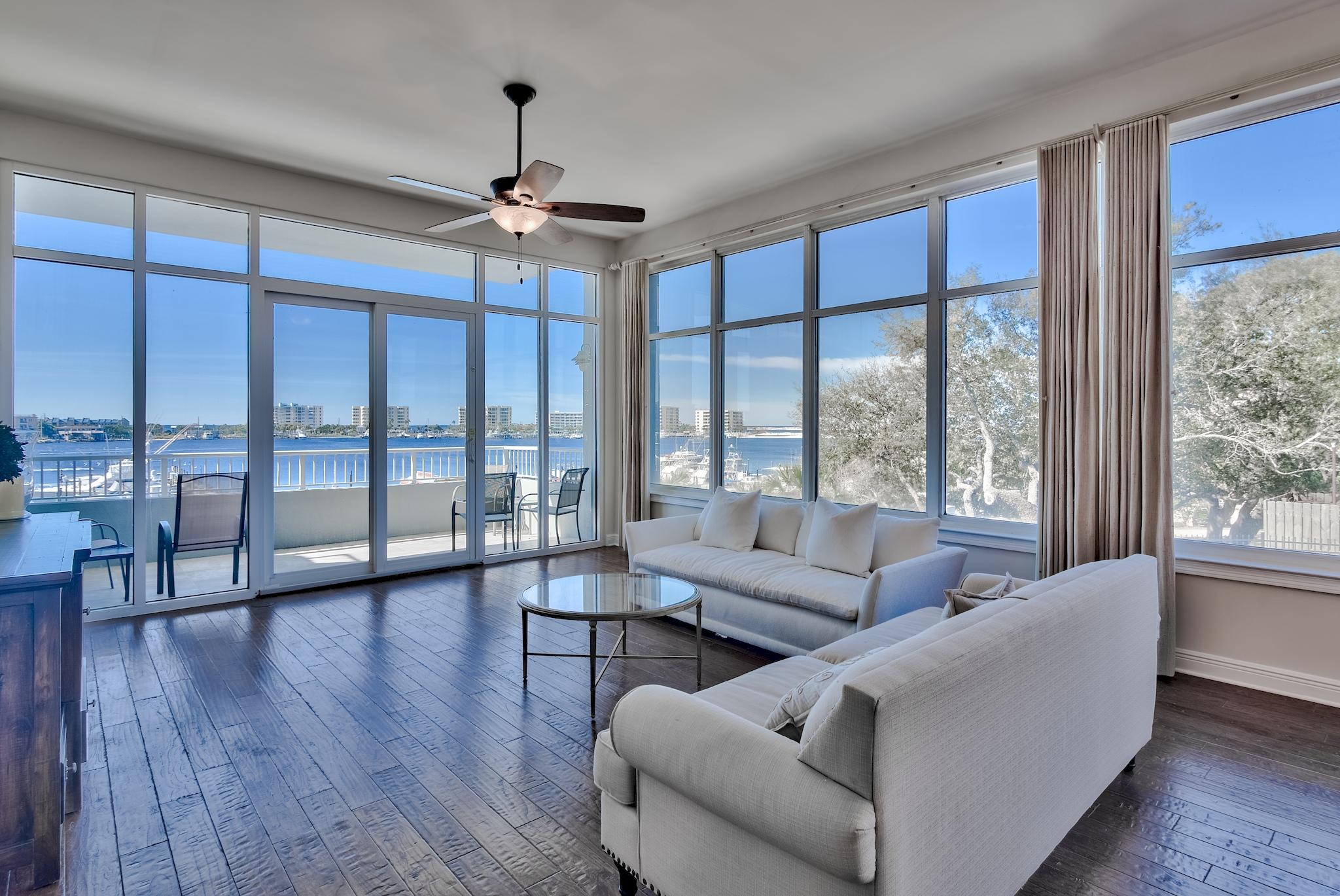 DESTIN YACHT CLUB - Residential